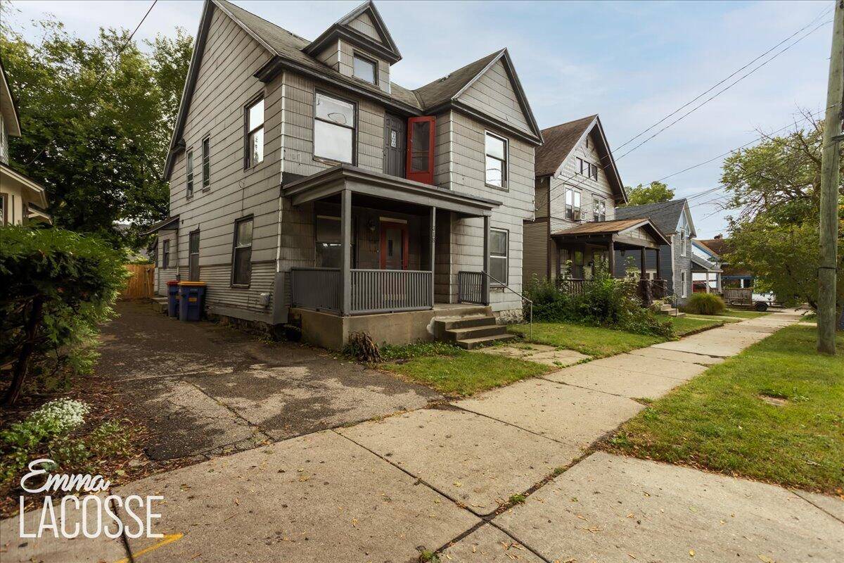 Grand Rapids, MI 49506,318 Diamond SE Avenue