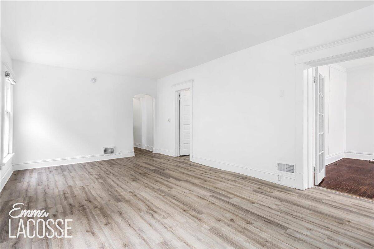 Grand Rapids, MI 49506,318 Diamond SE Avenue
