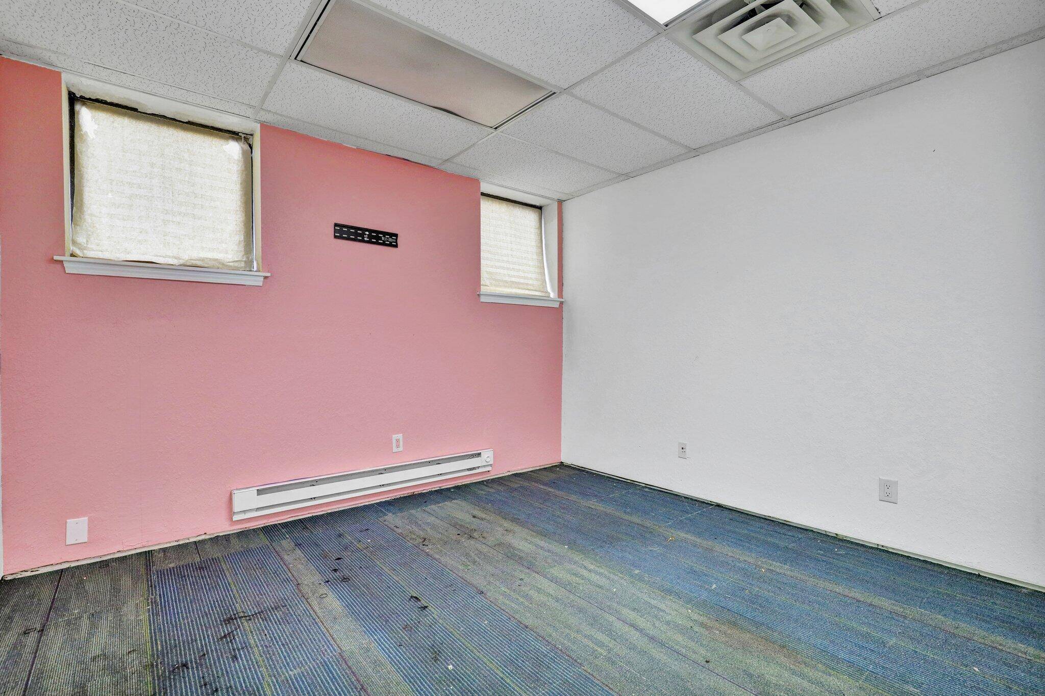 Lansing, MI 48911,835 Louisa Street #103d