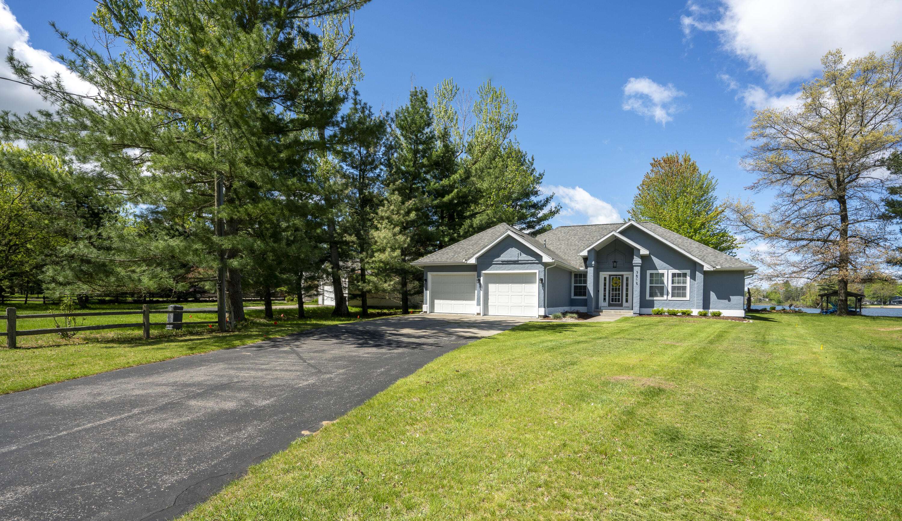 Canadian Lakes, MI 49346,7515 Bay Meadow