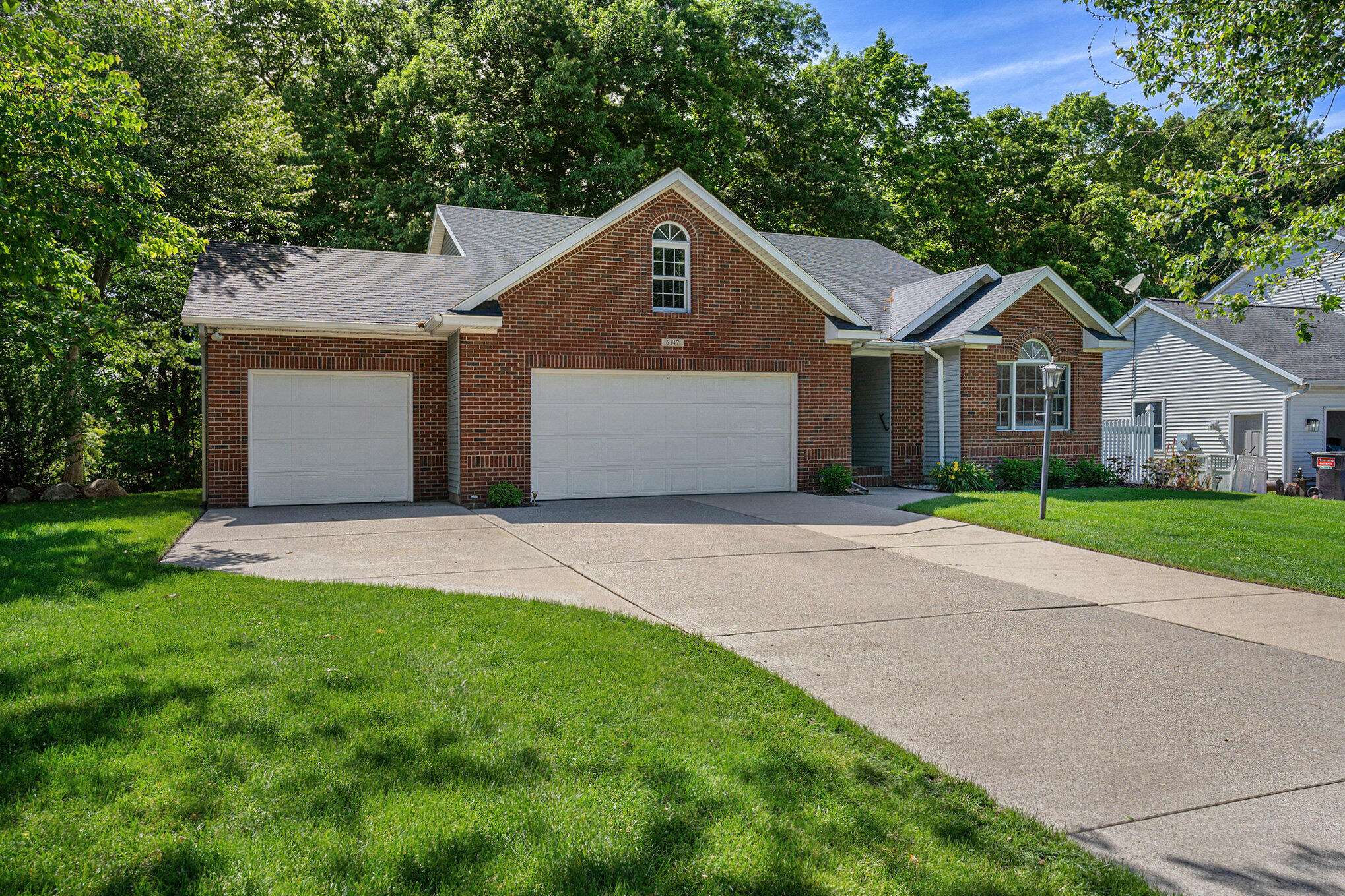 Hudsonville, MI 49426,6147 Sunningdale Drive