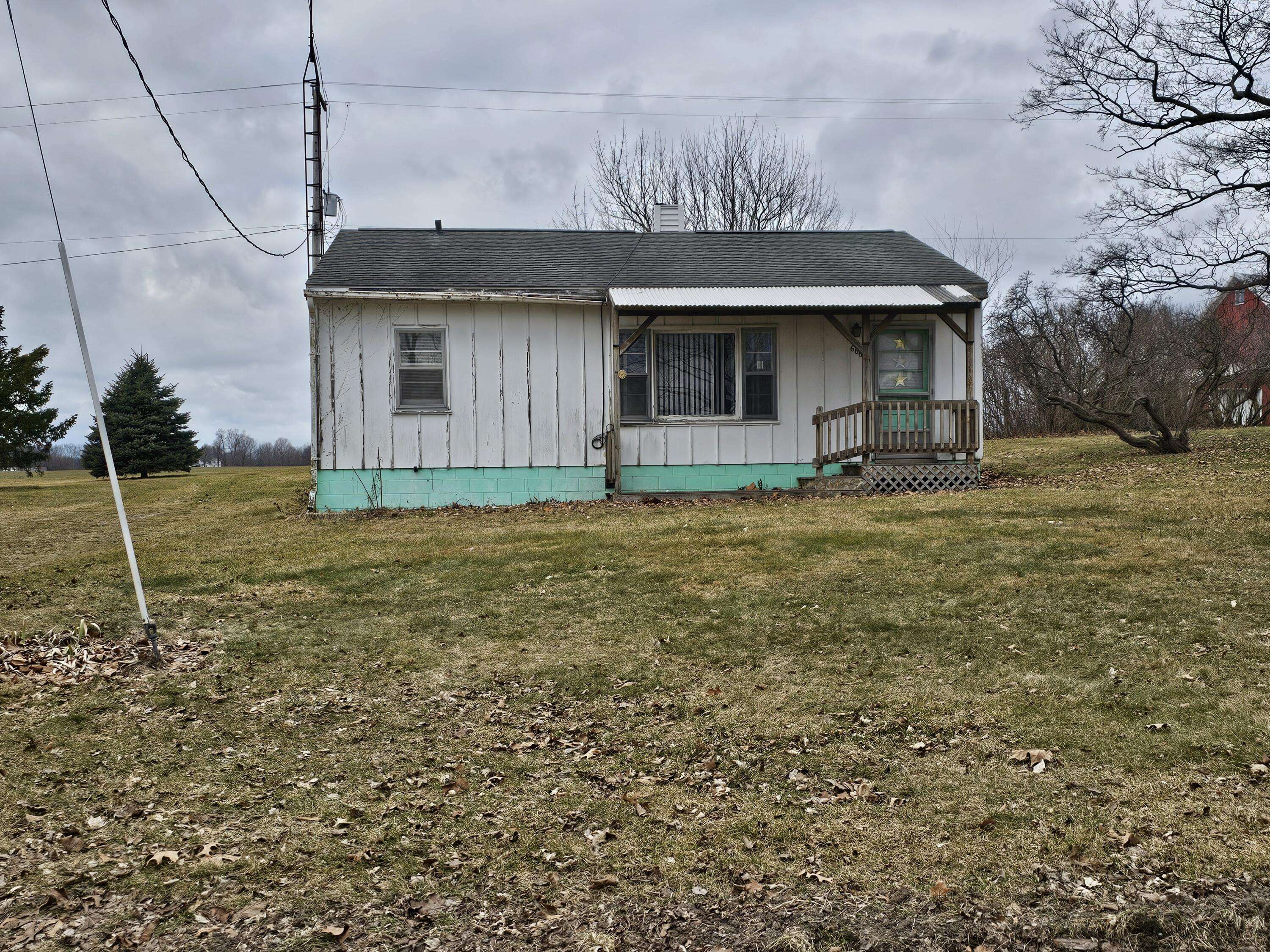 Lawrence, MI 49064,66660 Territorial Road