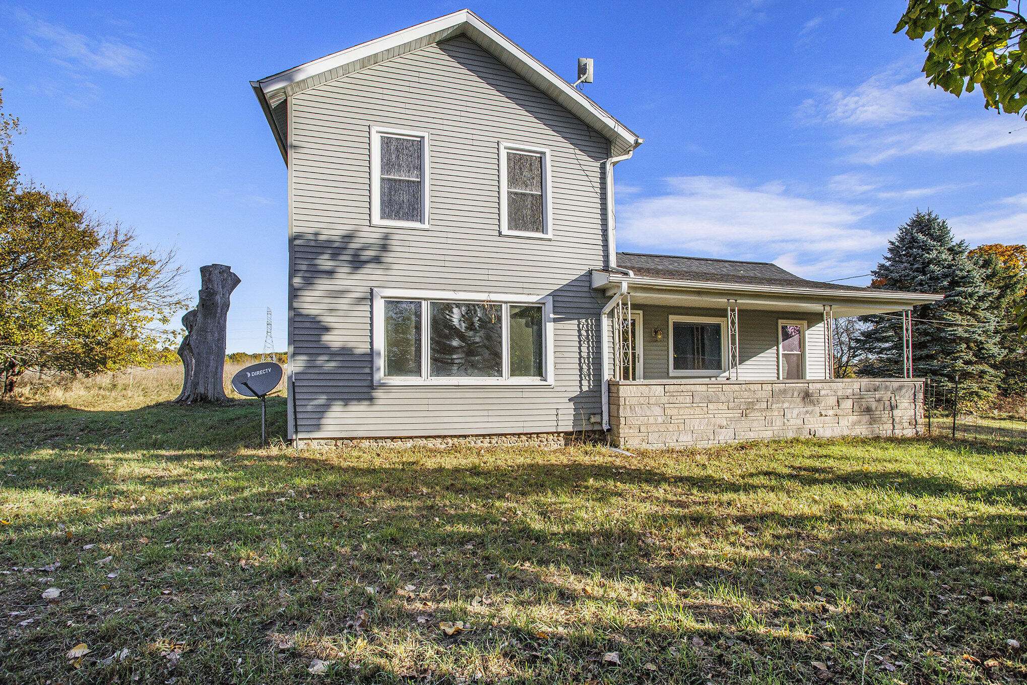 Olivet, MI 49076,21879 N V N Drive