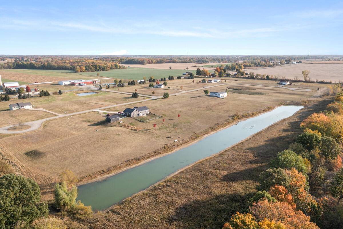 Fenwick, MI 48834,8116 Timber Creek Drive