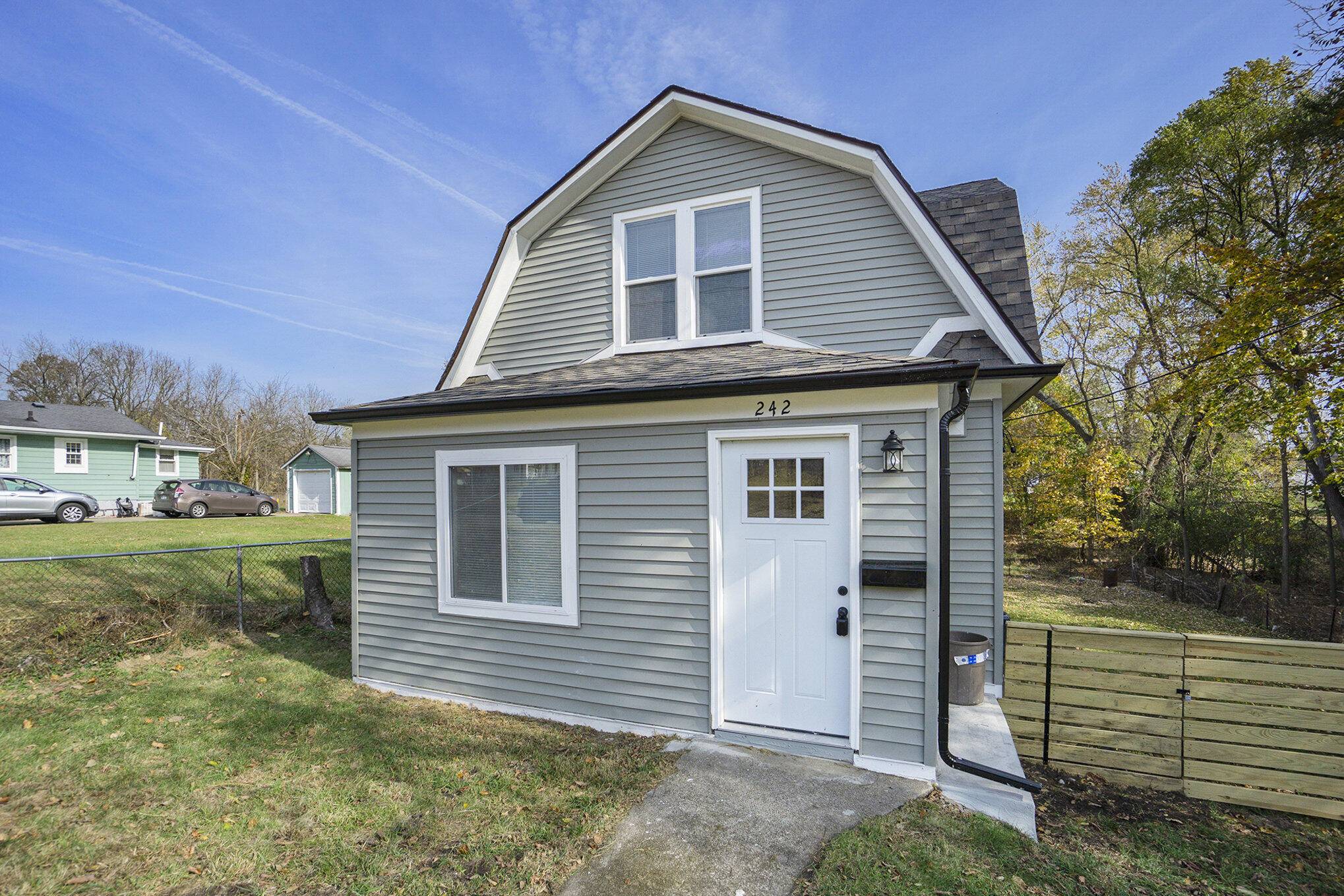 Battle Creek, MI 49037,242 N Wood Street