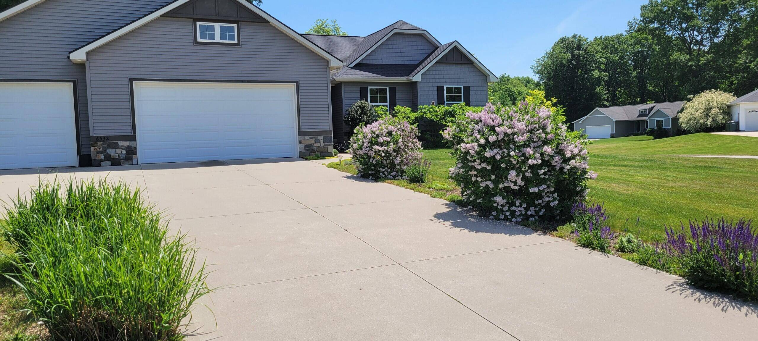 Allendale, MI 49401,6532 ANNABELLE Drive #29