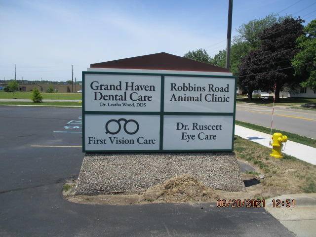 Grand Haven, MI 49417,17089 Robbins Road #B