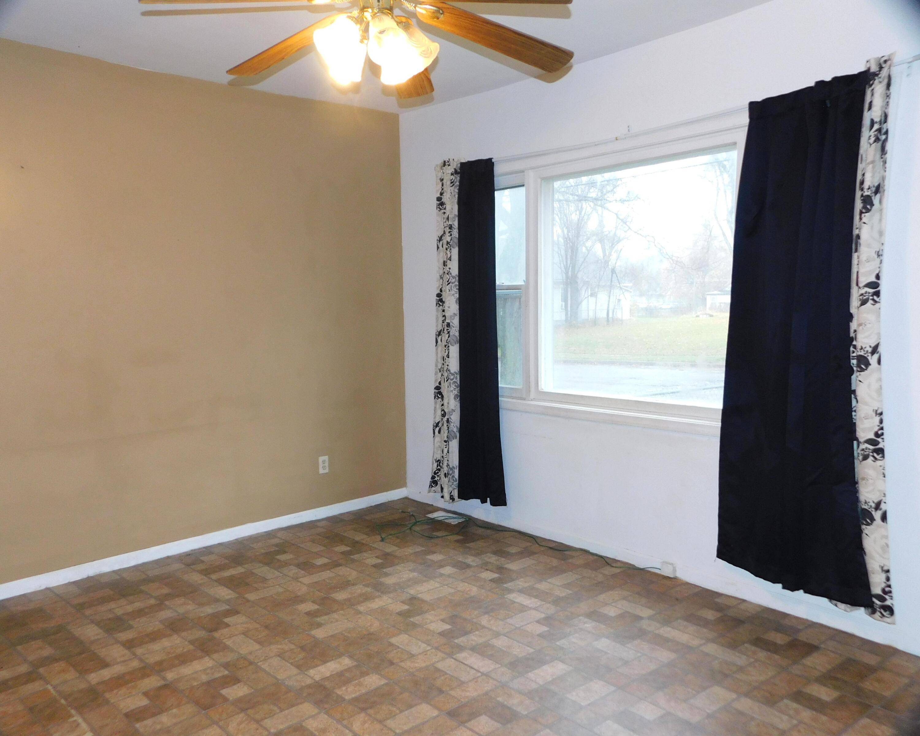 Jackson, MI 49203,138 E Euclid Avenue