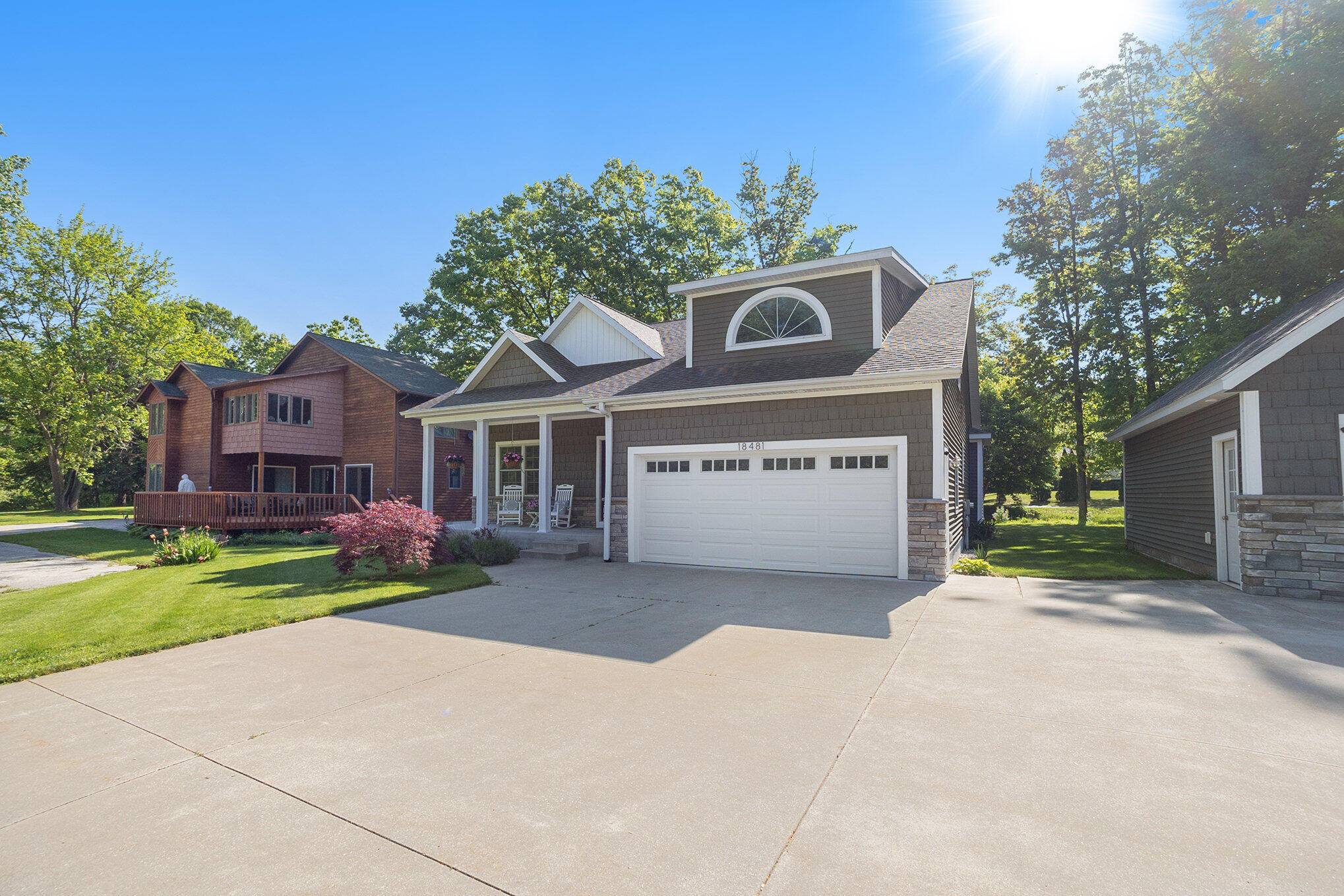 Spring Lake, MI 49456,18481 N Fruitport Road