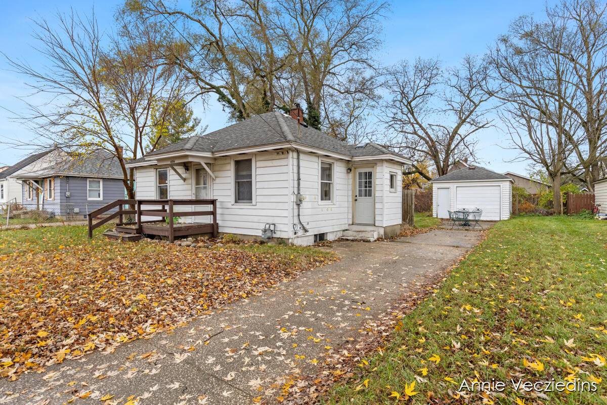 Wyoming, MI 49548,4314 Clay SW Avenue