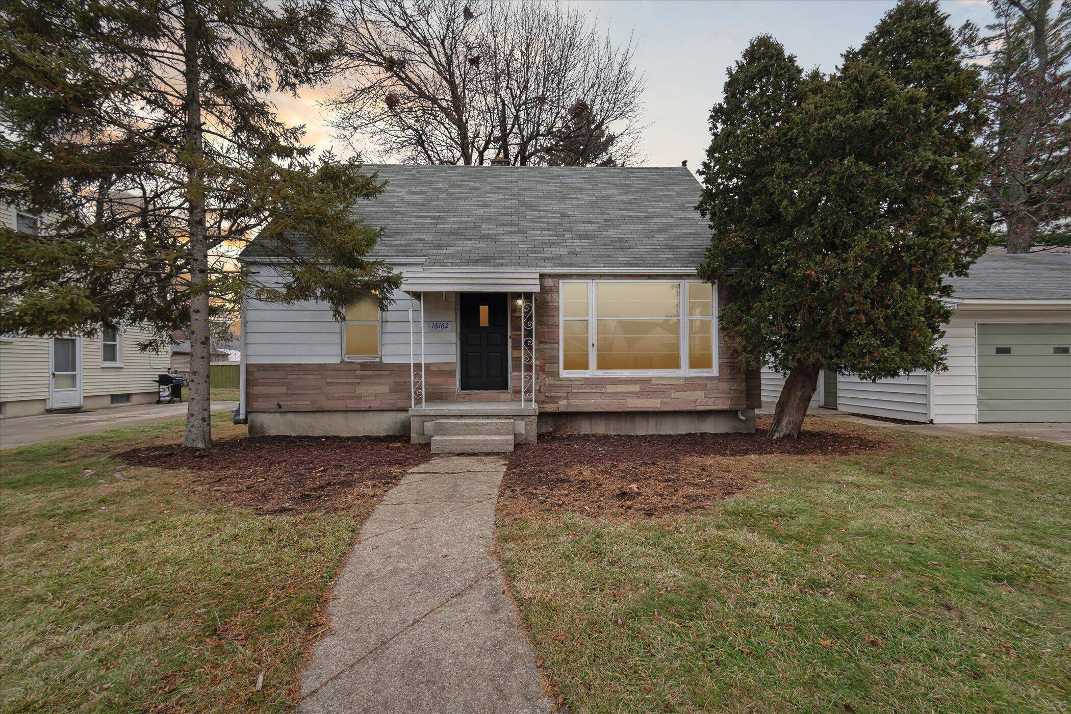 Allen Park, MI 48101,16162 Angelique Avenue