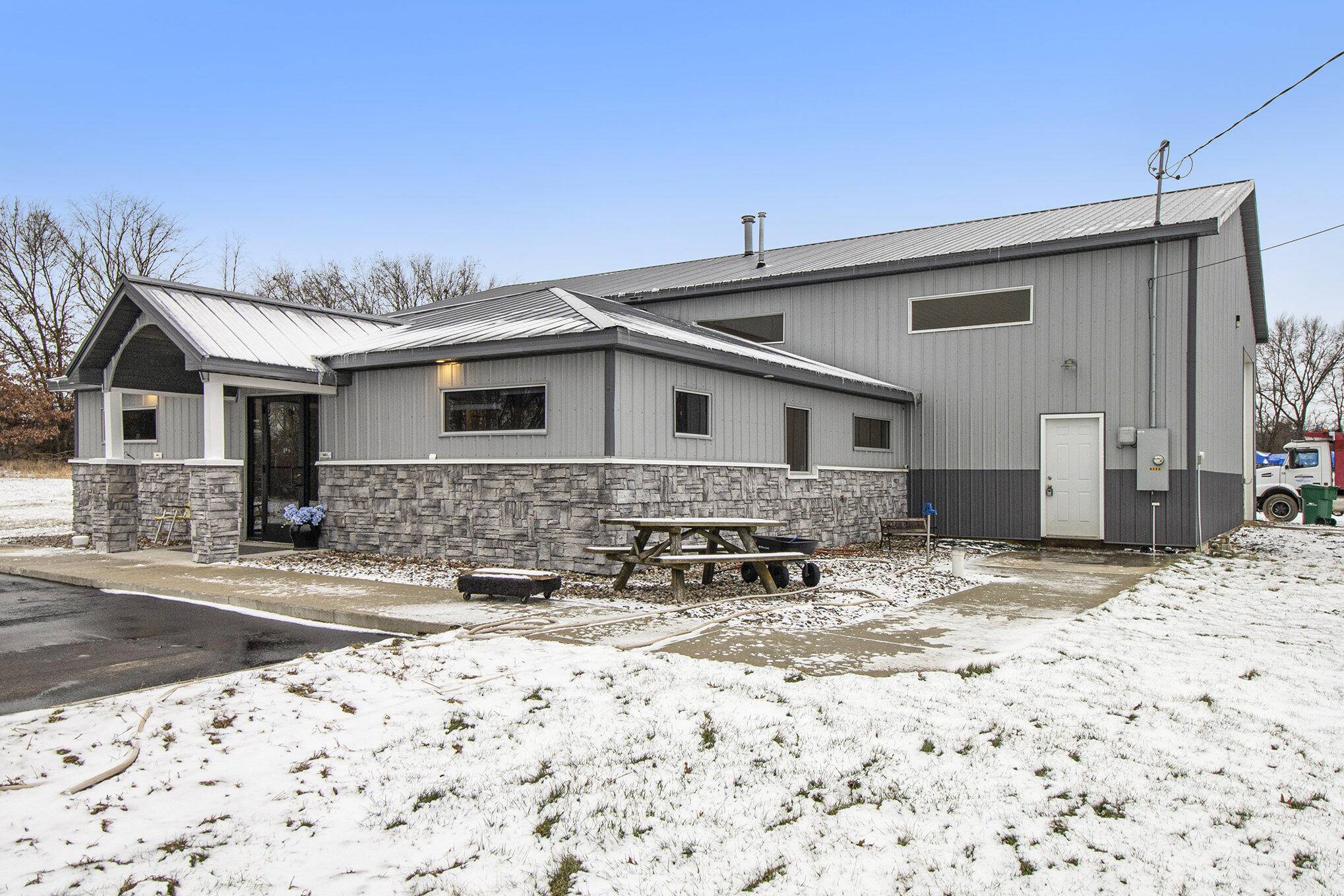 Clarklake, MI 49234,9486 S Meridian Road