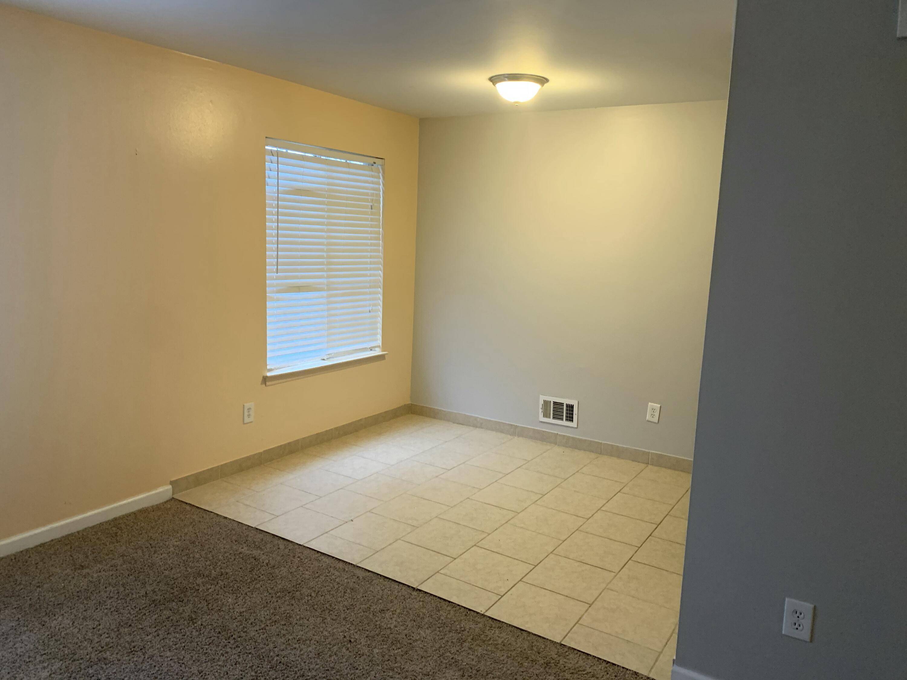 Southfield, MI 48076,30208 Southfield Road #A122