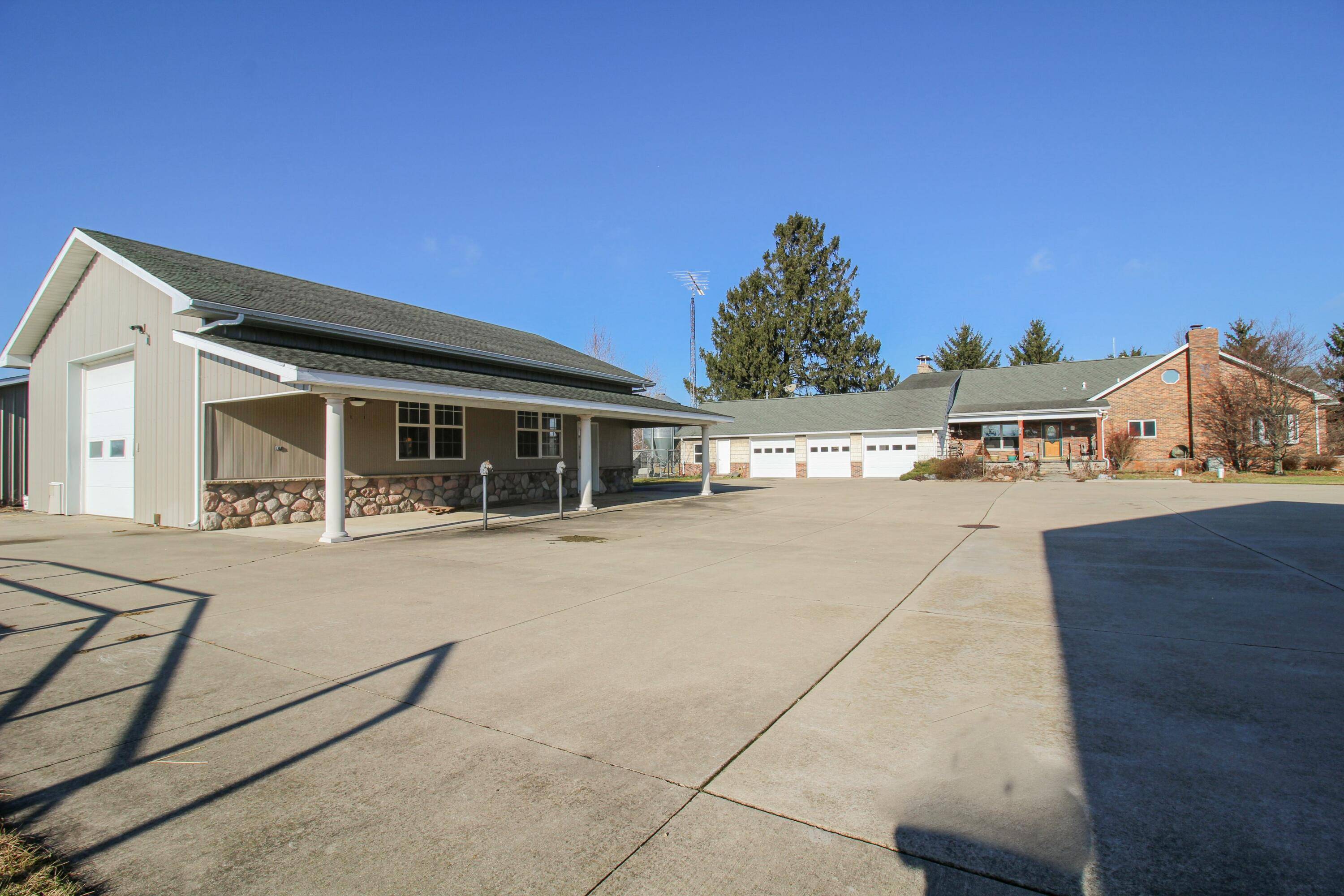 White Pigeon, MI 49099,17787 Indian Prairie Road