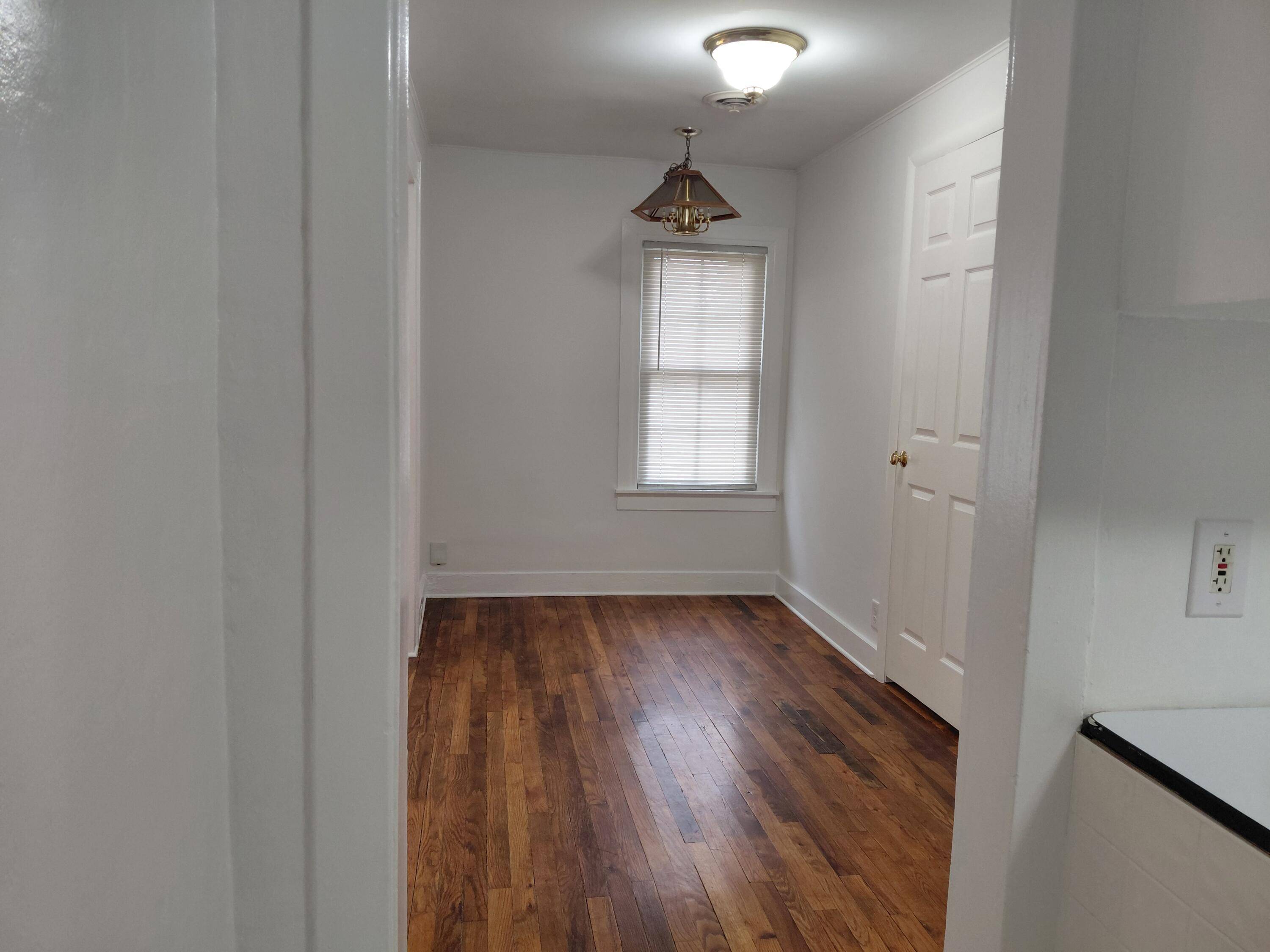Grand Rapids, MI 49507,1034 Merrifield SE Street