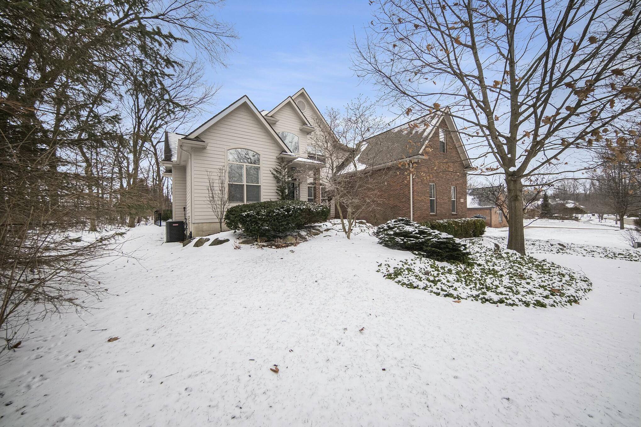 Ann Arbor, MI 48108,3976 Deer Glen Drive