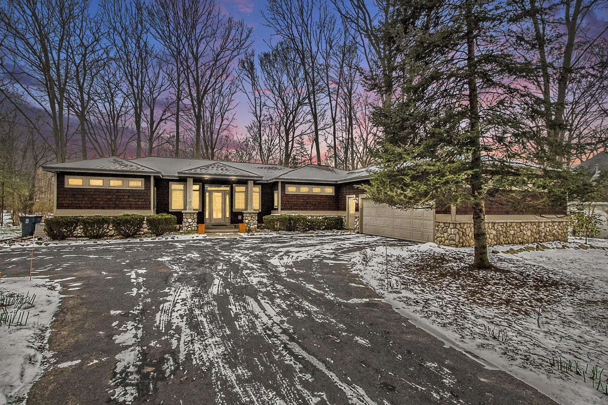 Douglas, MI 49406,38 Wilderness Ridge Drive