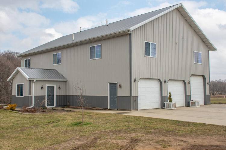 Cassopolis, MI 49031,55050 Gards Prairie Road