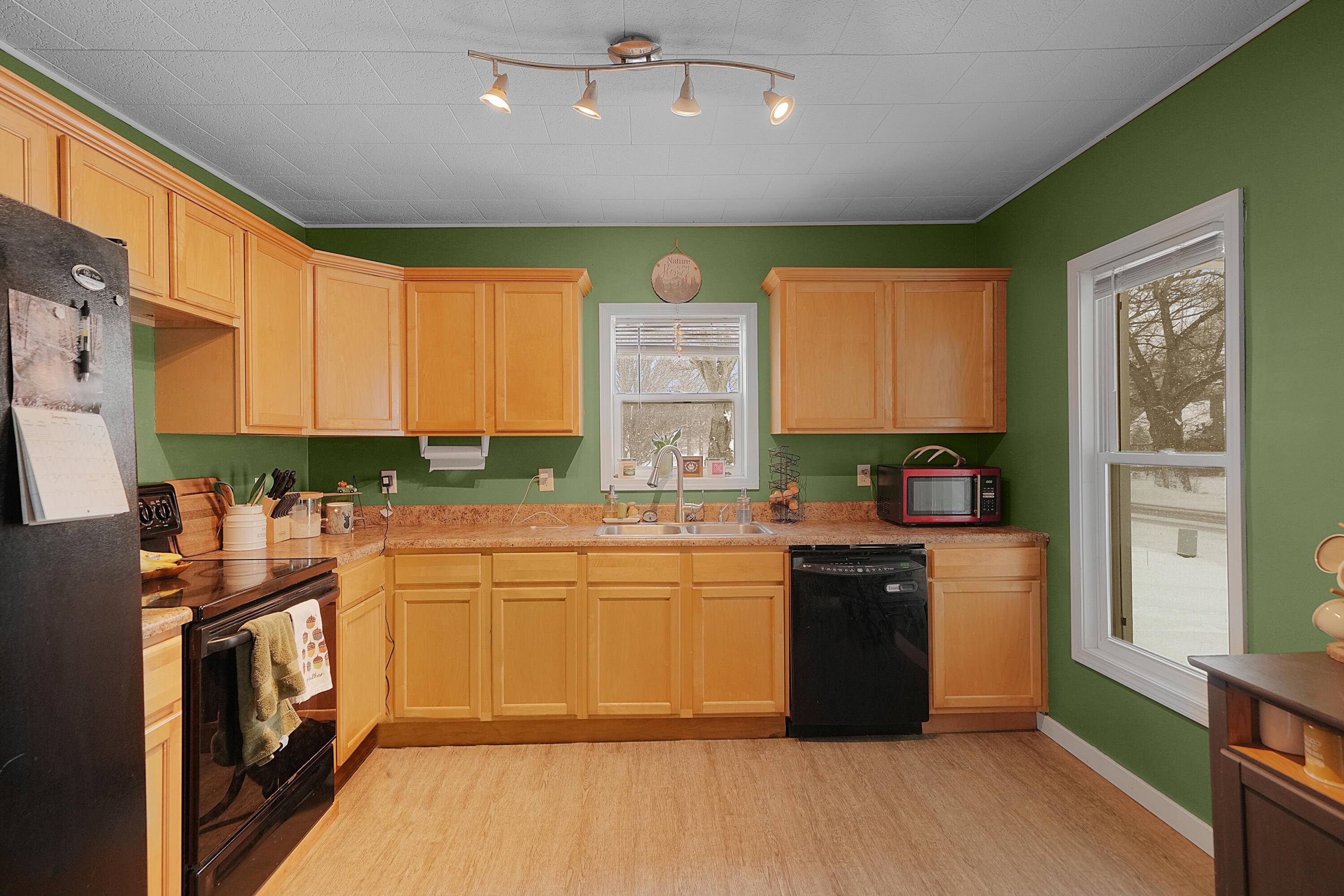 Hickory Corners, MI 49060,4846 W Hickory Road