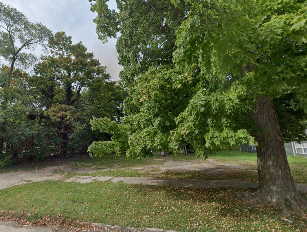Benton Harbor, MI 49022,558 Heck Court
