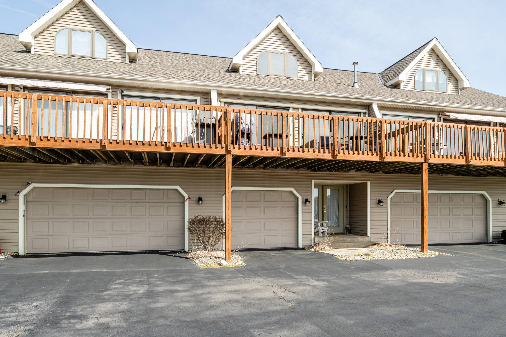 Coloma, MI 49038,5795 Beech Avenue #39