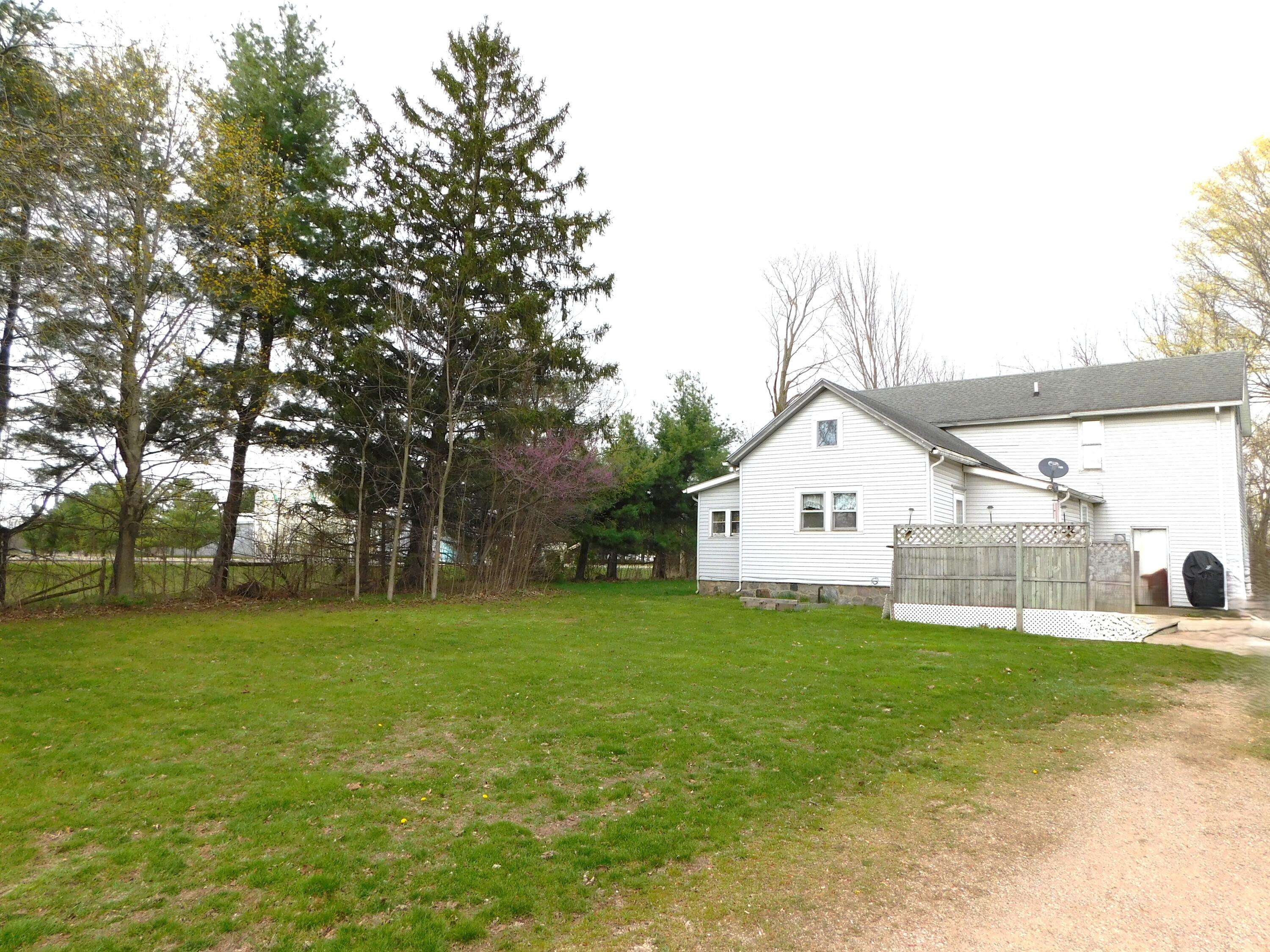 Dowagiac, MI 49047,51831 M 51 N