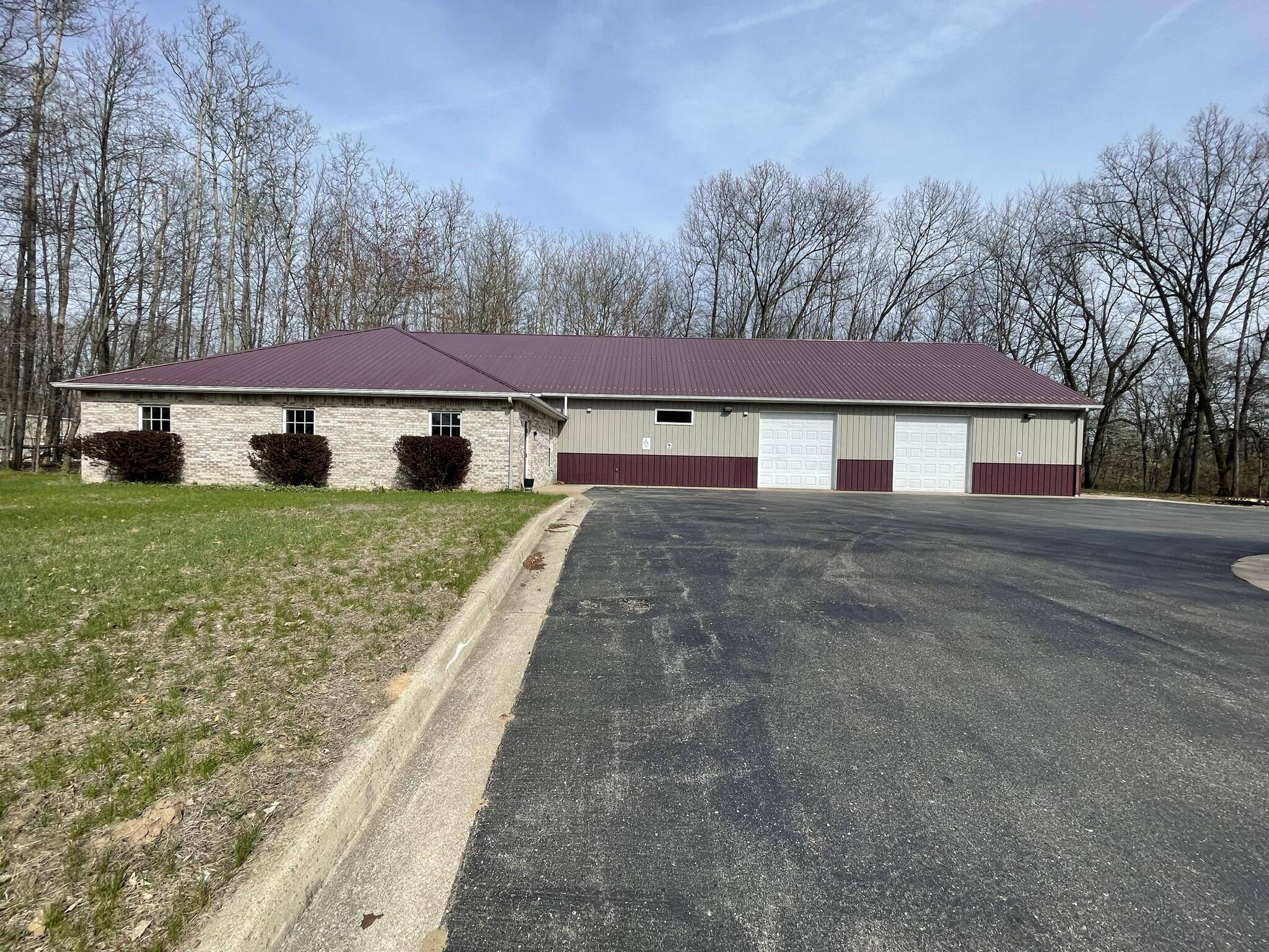 Greenville, MI 48838,512 Industrial Park Drive