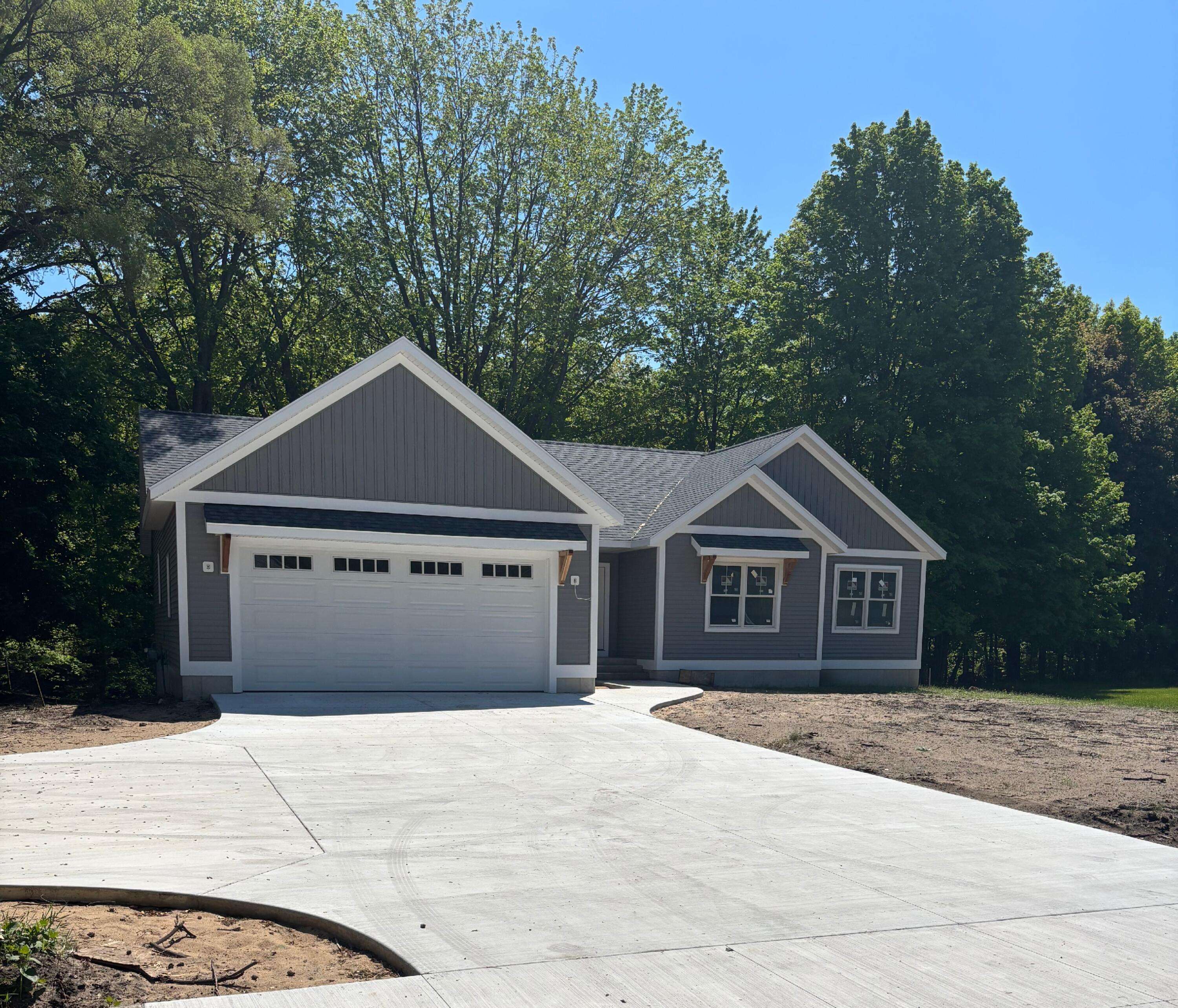Norton Shores, MI 49441,5128 Henry Street