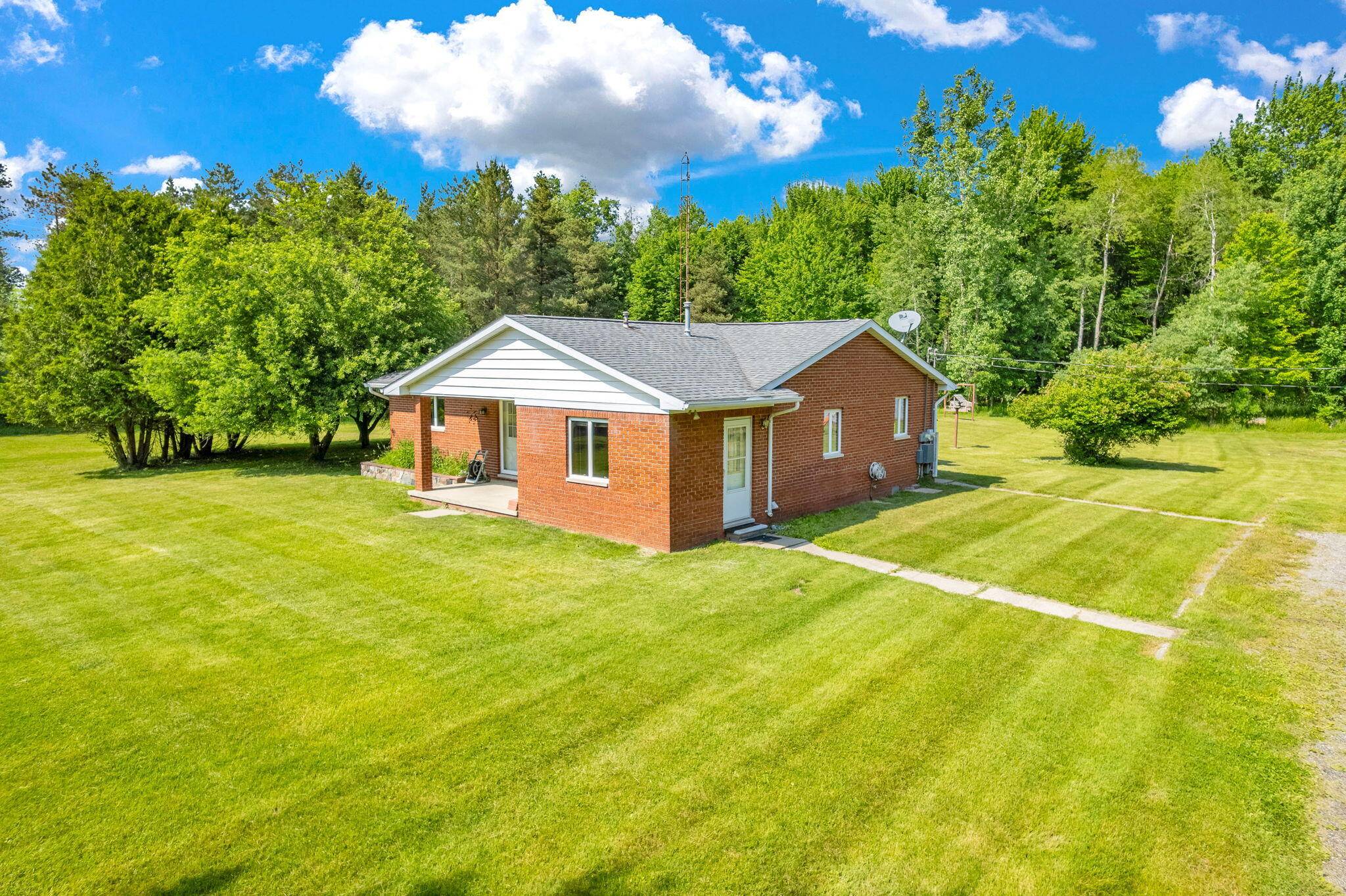 Croswell, MI 48422,3665 Black River Road