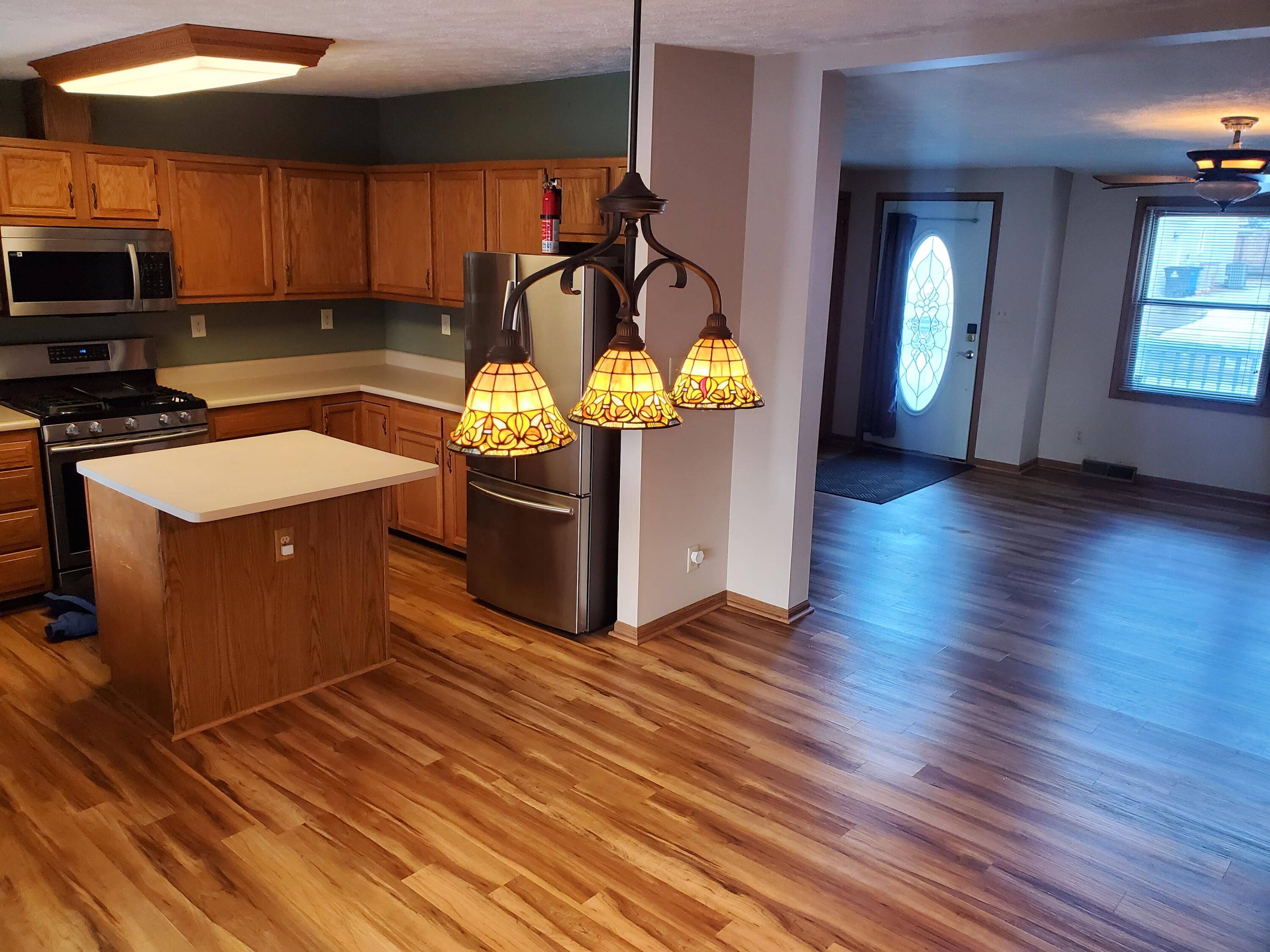 Westland, MI 48185,38475 S Emerald Lane