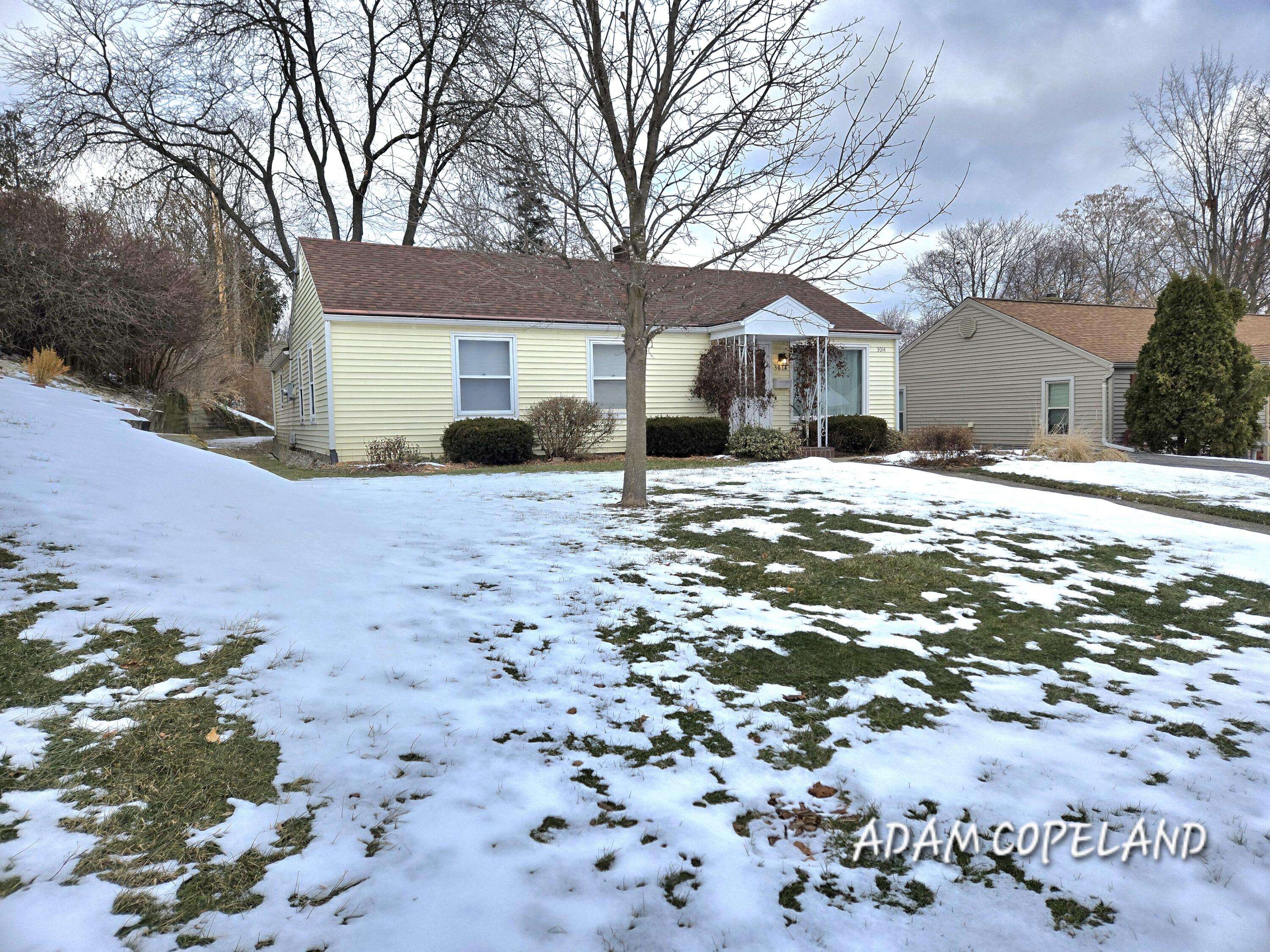 Lansing, MI 48917,3014 Timber Drive