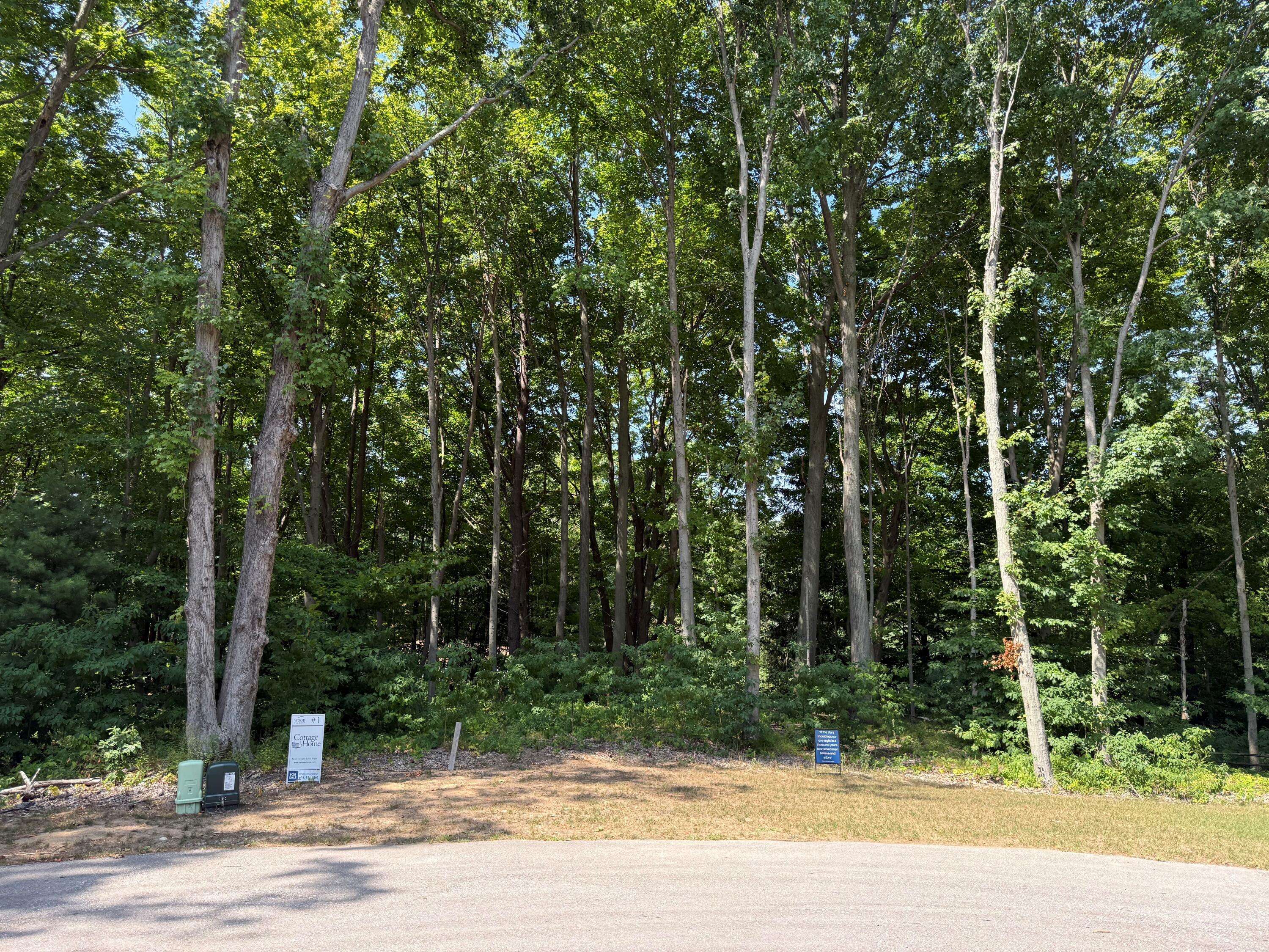 South Haven, MI 49090,14606 Crest View Court