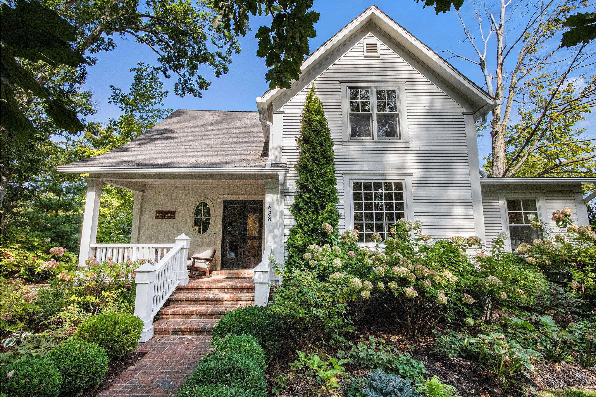 Saugatuck, MI 49453,638 Allegan Street