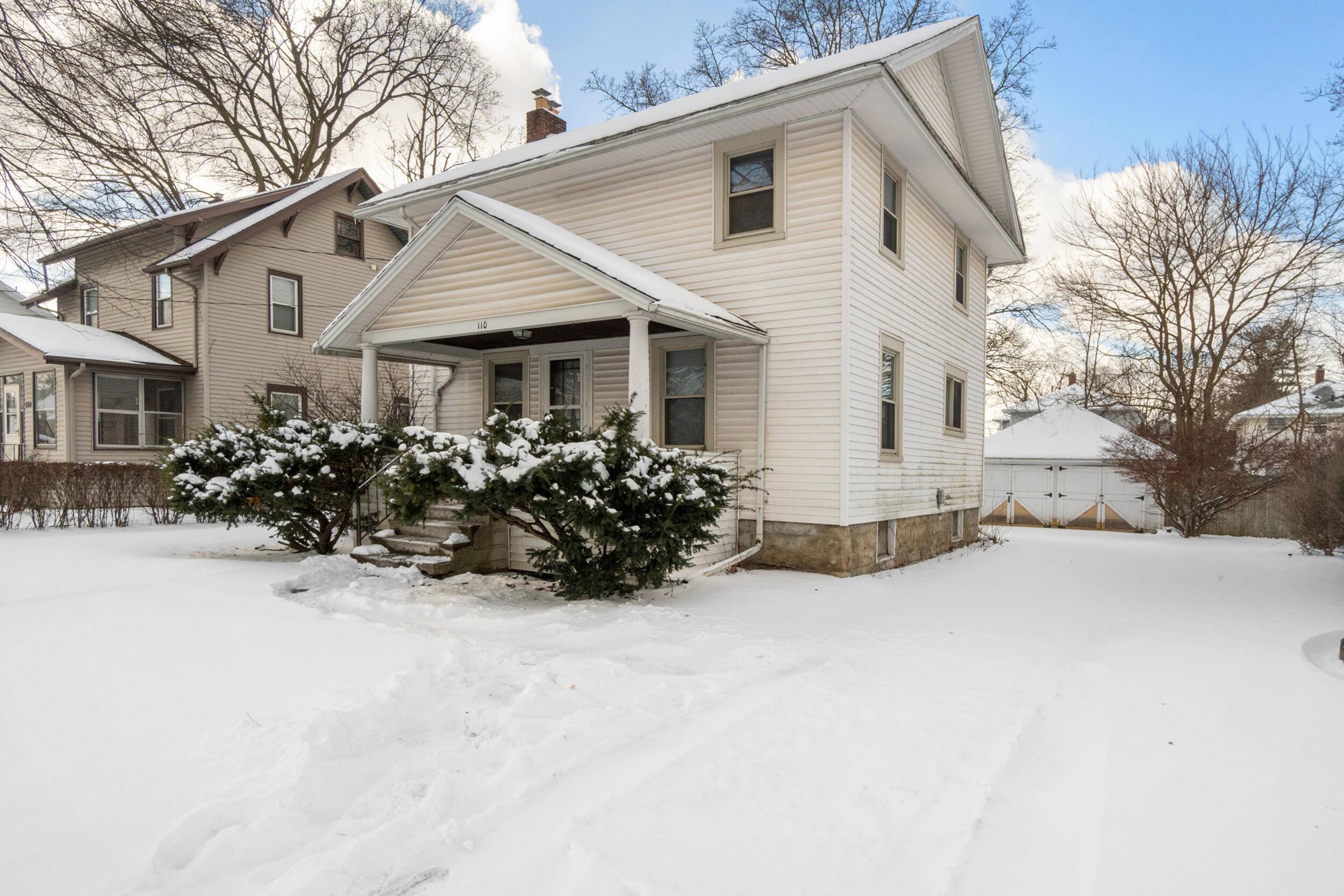 Jackson, MI 49202,110 N Bowen Street