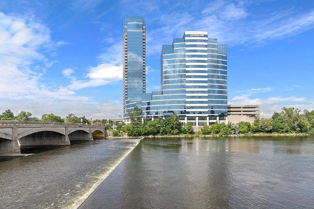 Grand Rapids, MI 49504,335 Bridge NW Street #1007
