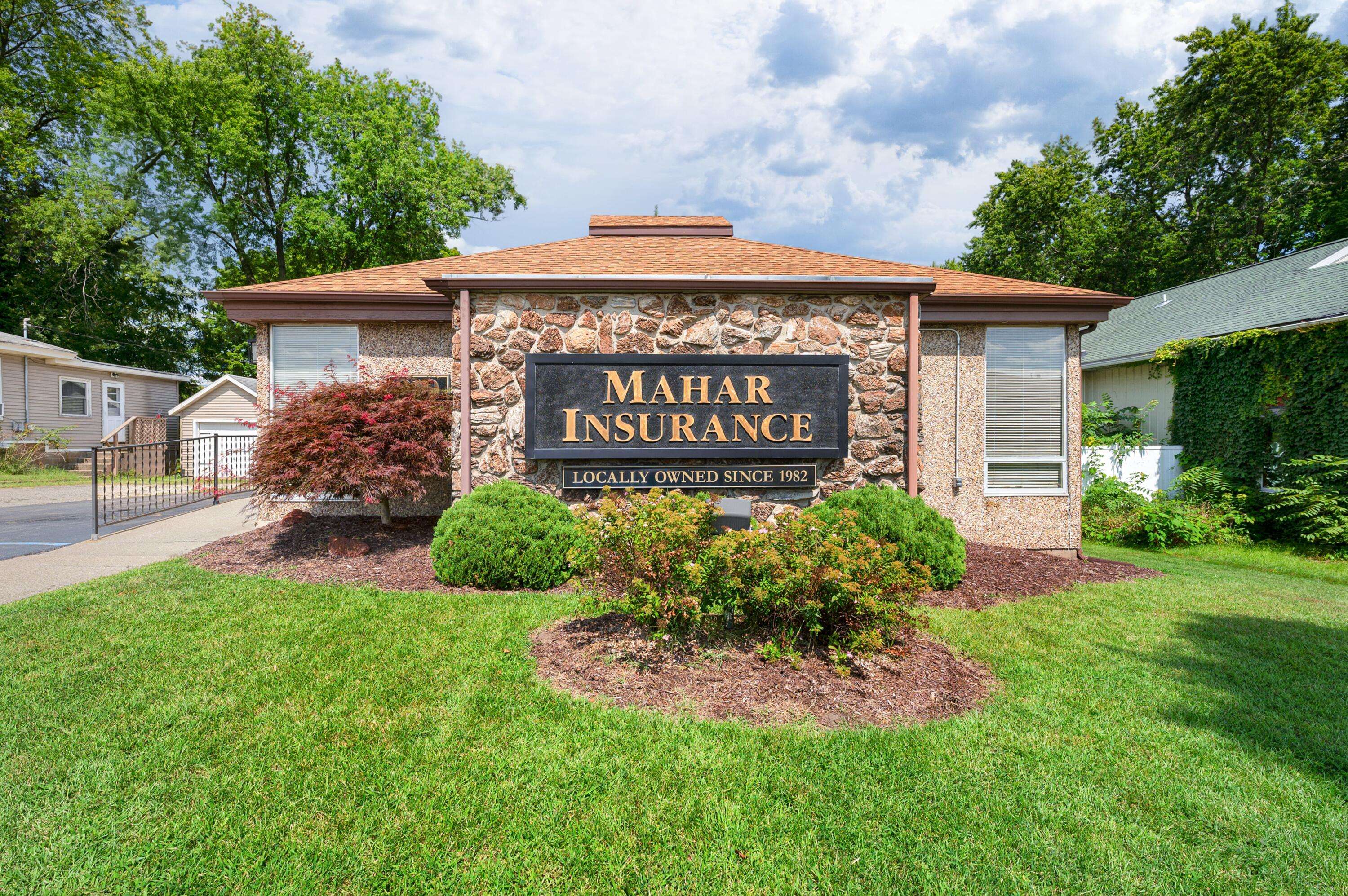 Dowagiac, MI 49047,210 W Division Street