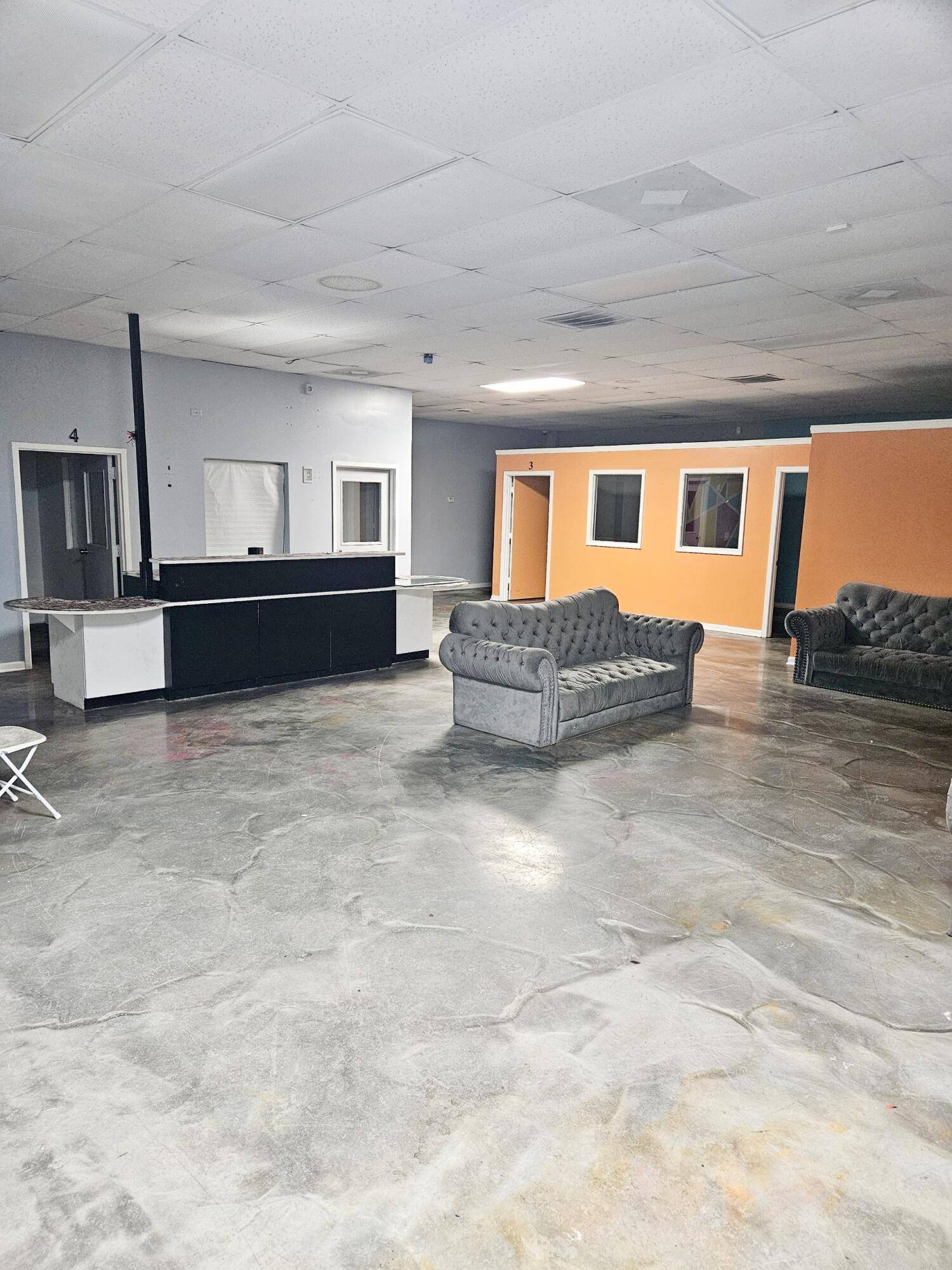 Detroit, MI 48228,18310 Joy Rd Road