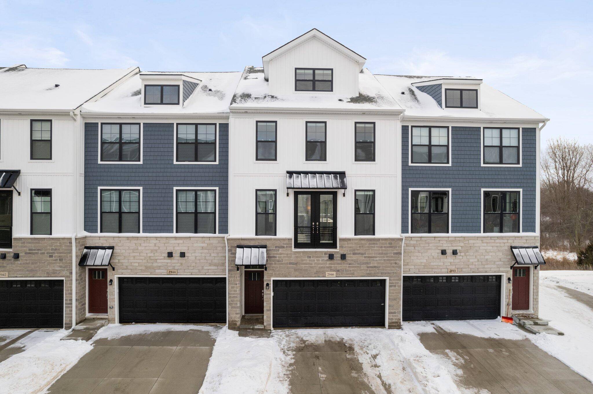 Ann Arbor, MI 48105,2946 Corston Road
