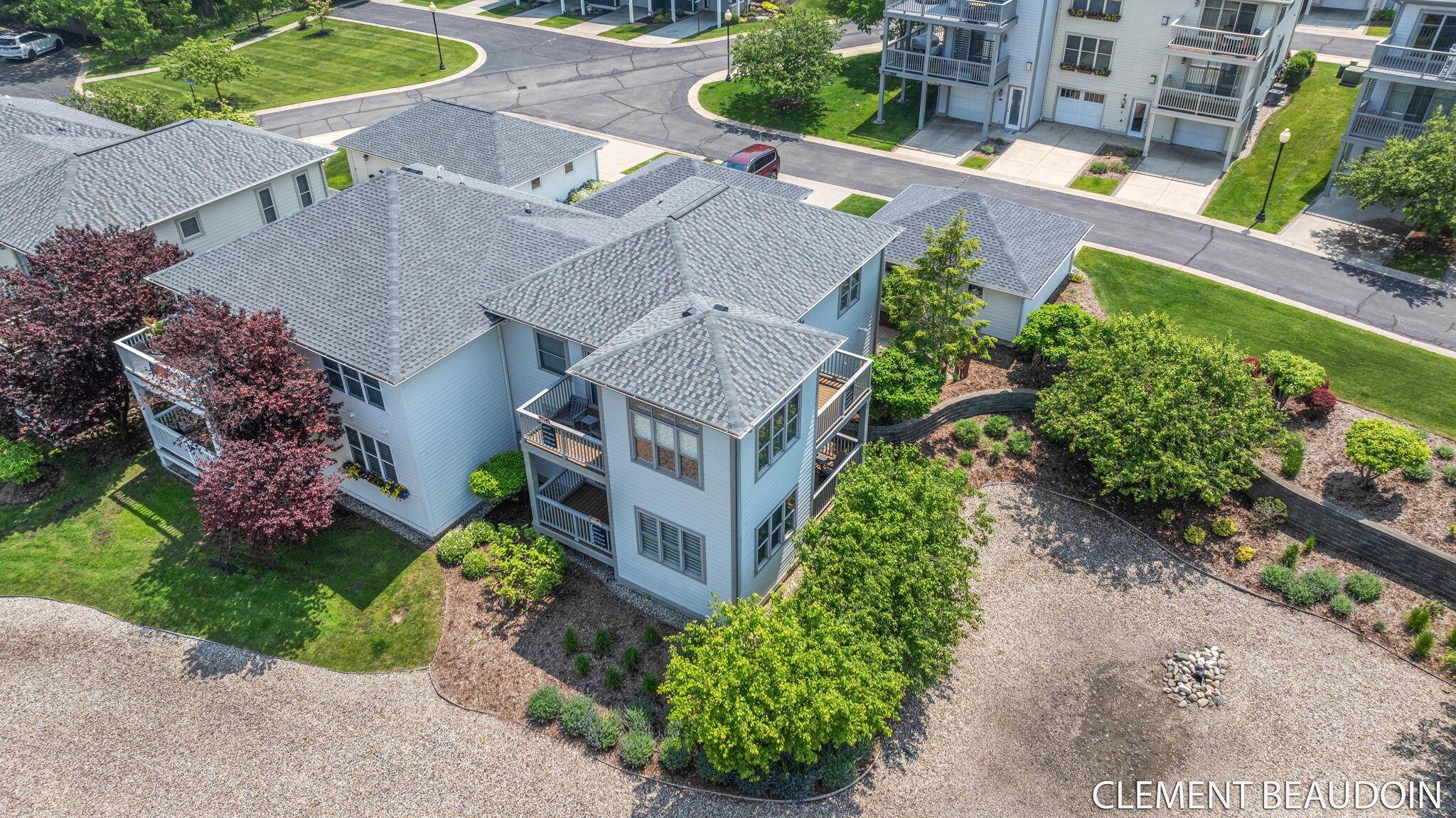 Douglas, MI 49406,210 Garden Terrace #A