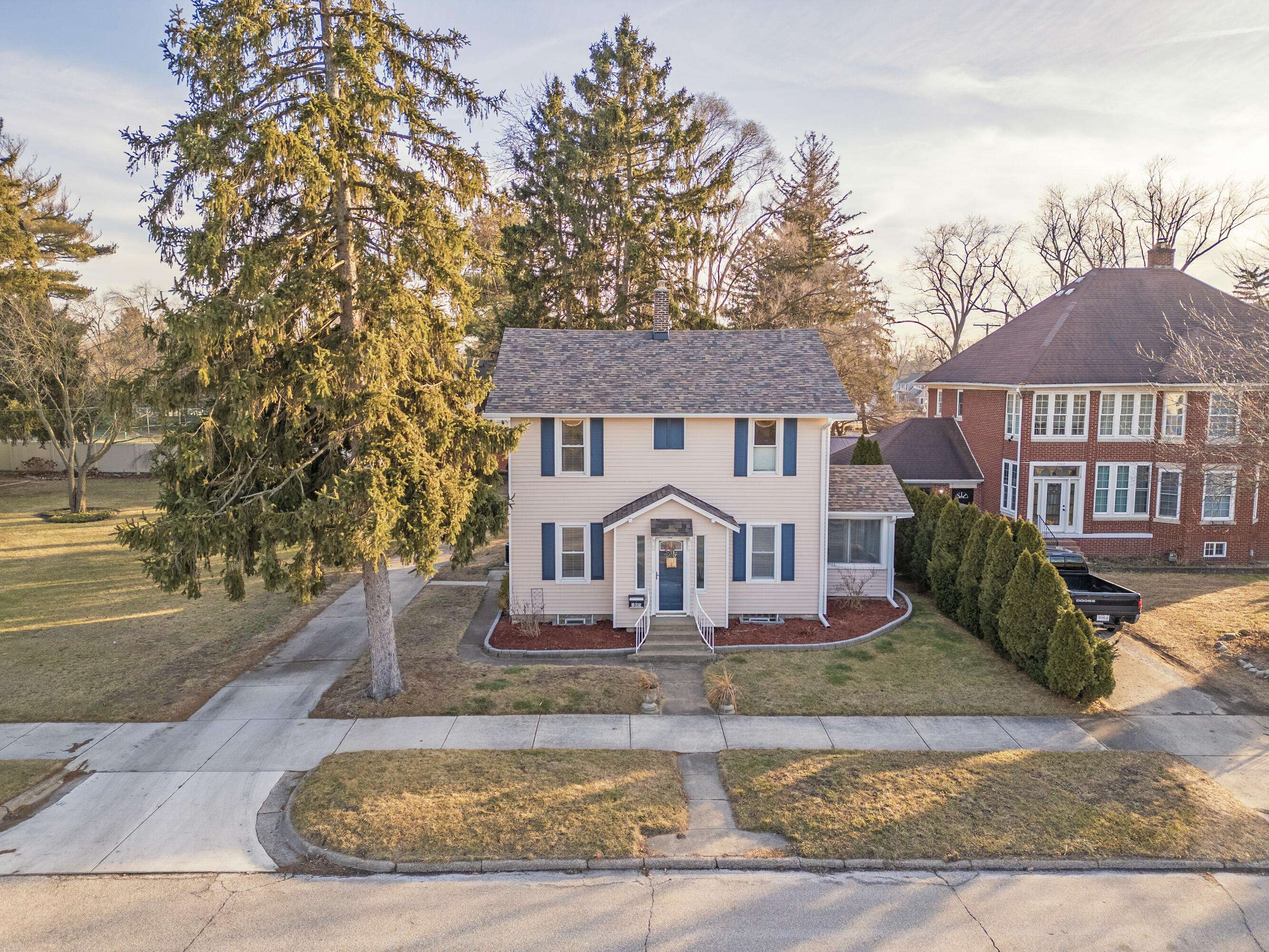 Michigan City, IN 46360,105 Wilshire Avenue