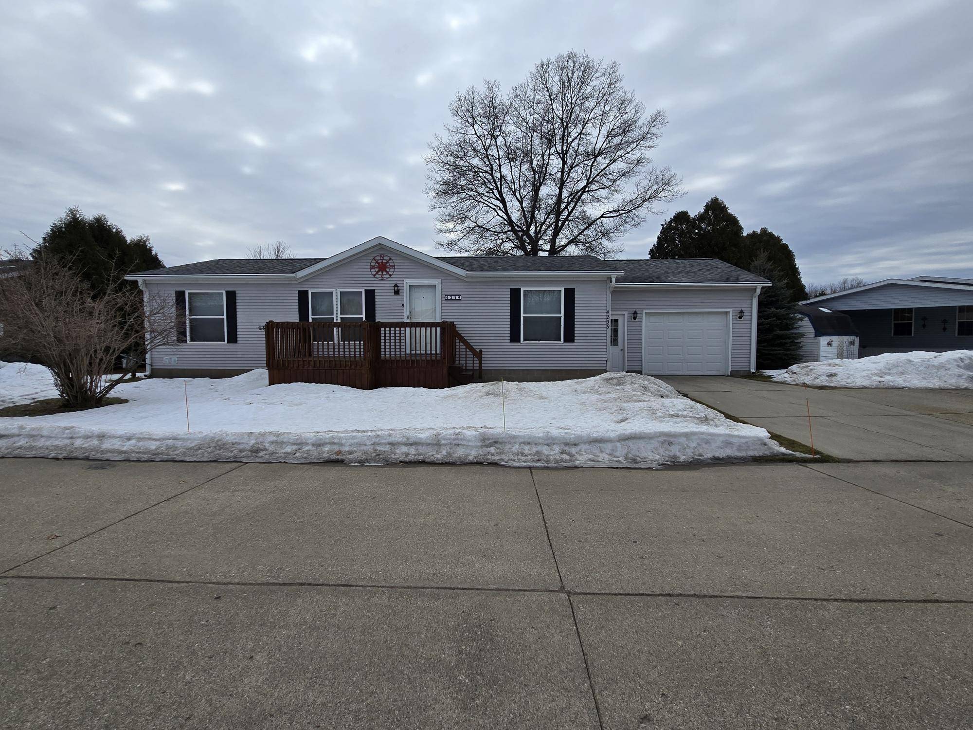 Muskegon, MI 49442,4239 Squaw Creek Trail