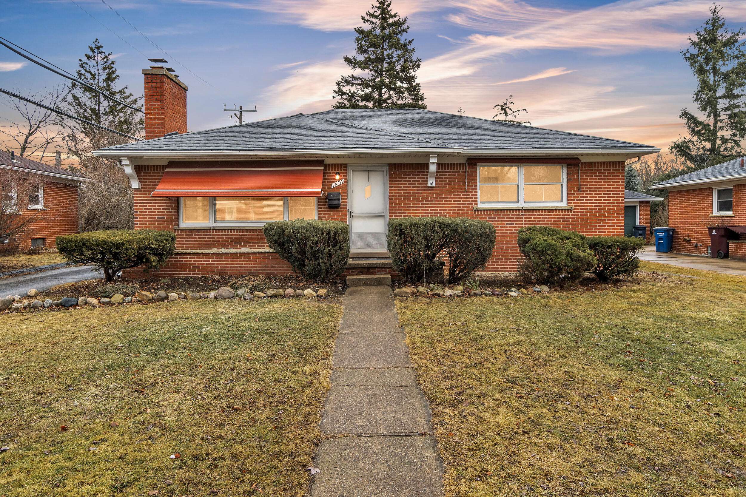 Ann Arbor, MI 48103,1439 Kirtland Drive