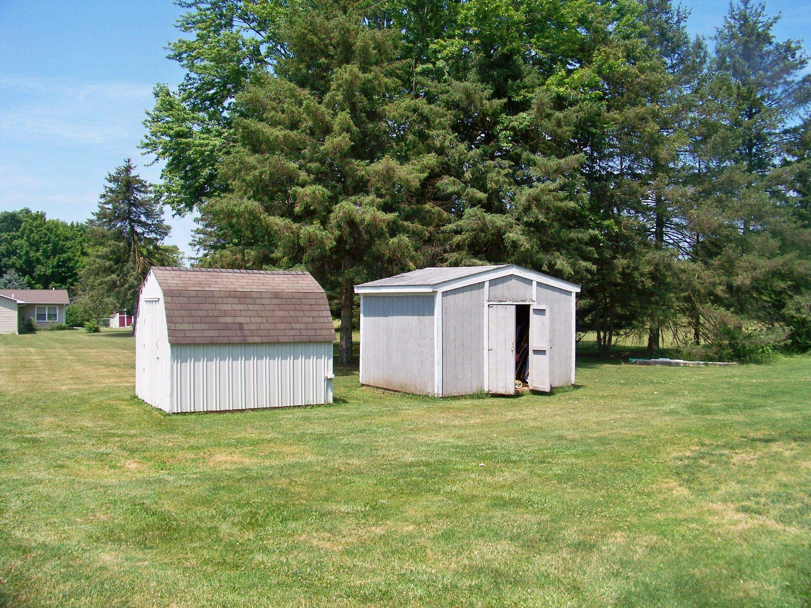 Gobles, MI 49055,34334 Mill Lake Road