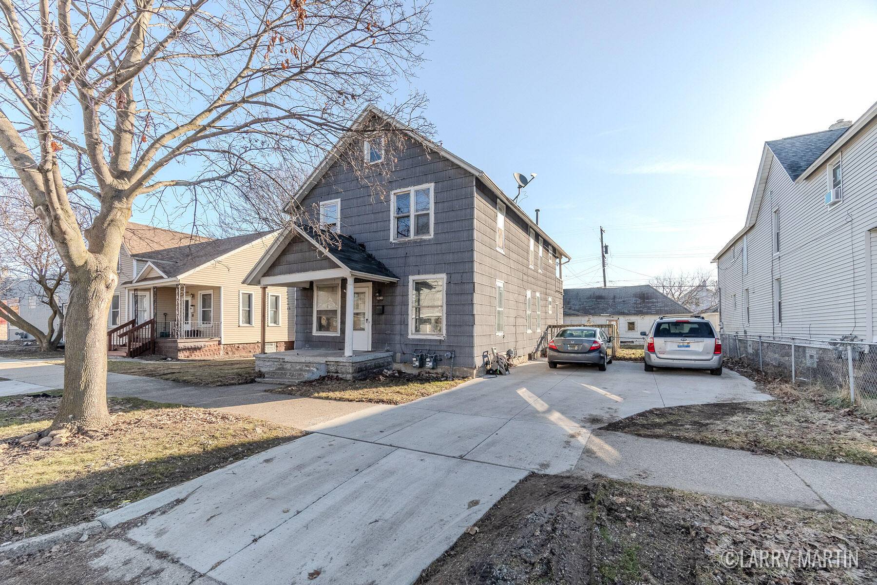 Grand Rapids, MI 49504,1240 Hamilton NW Avenue