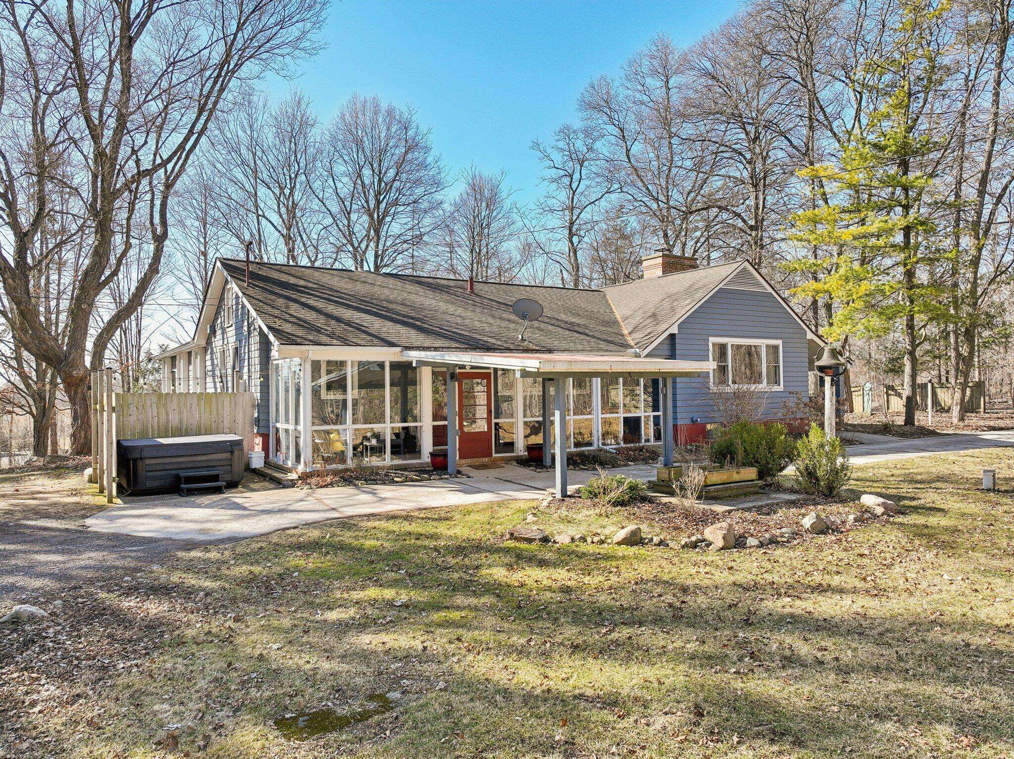 Ann Arbor, MI 48105,4014 Earhart Road