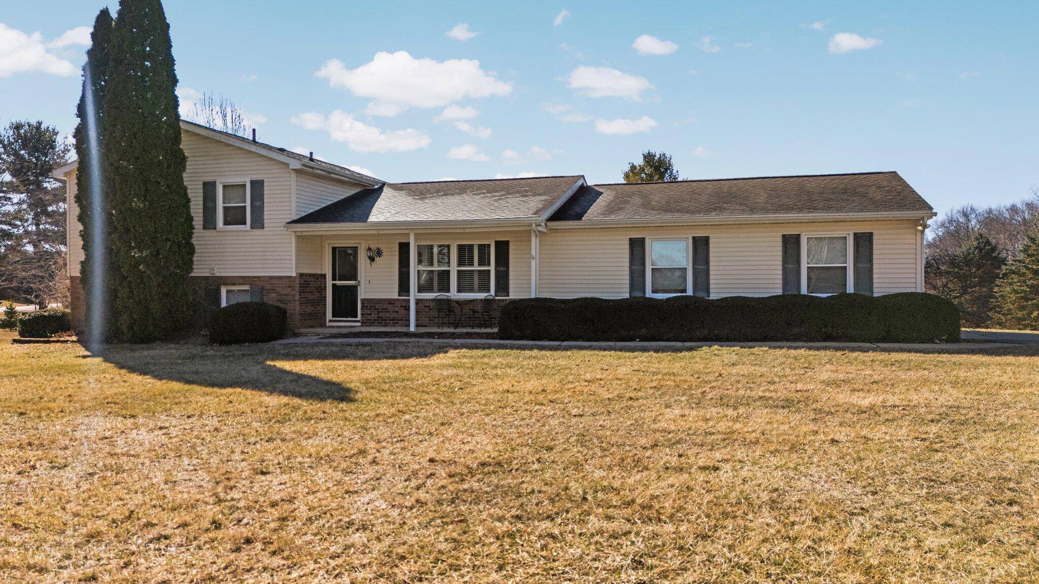 Dexter, MI 48130,9822 Foxway Court