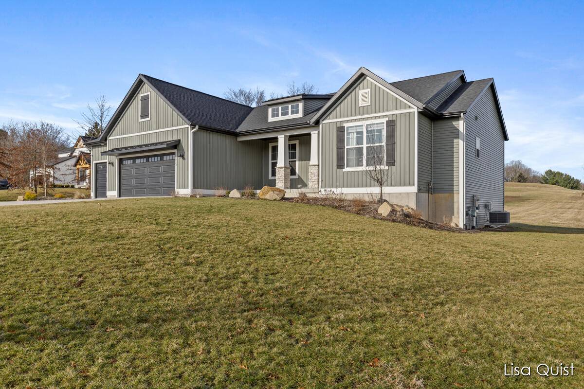 Grand Rapids, MI 49512,5923 Golden Hollow SE Drive