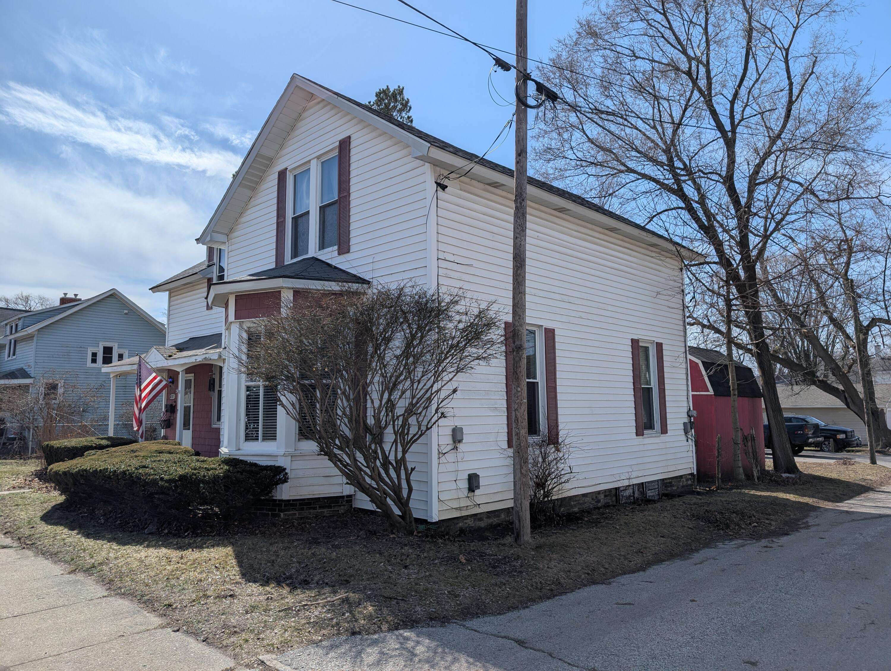 Ludington, MI 49431,208 S Washington Avenue