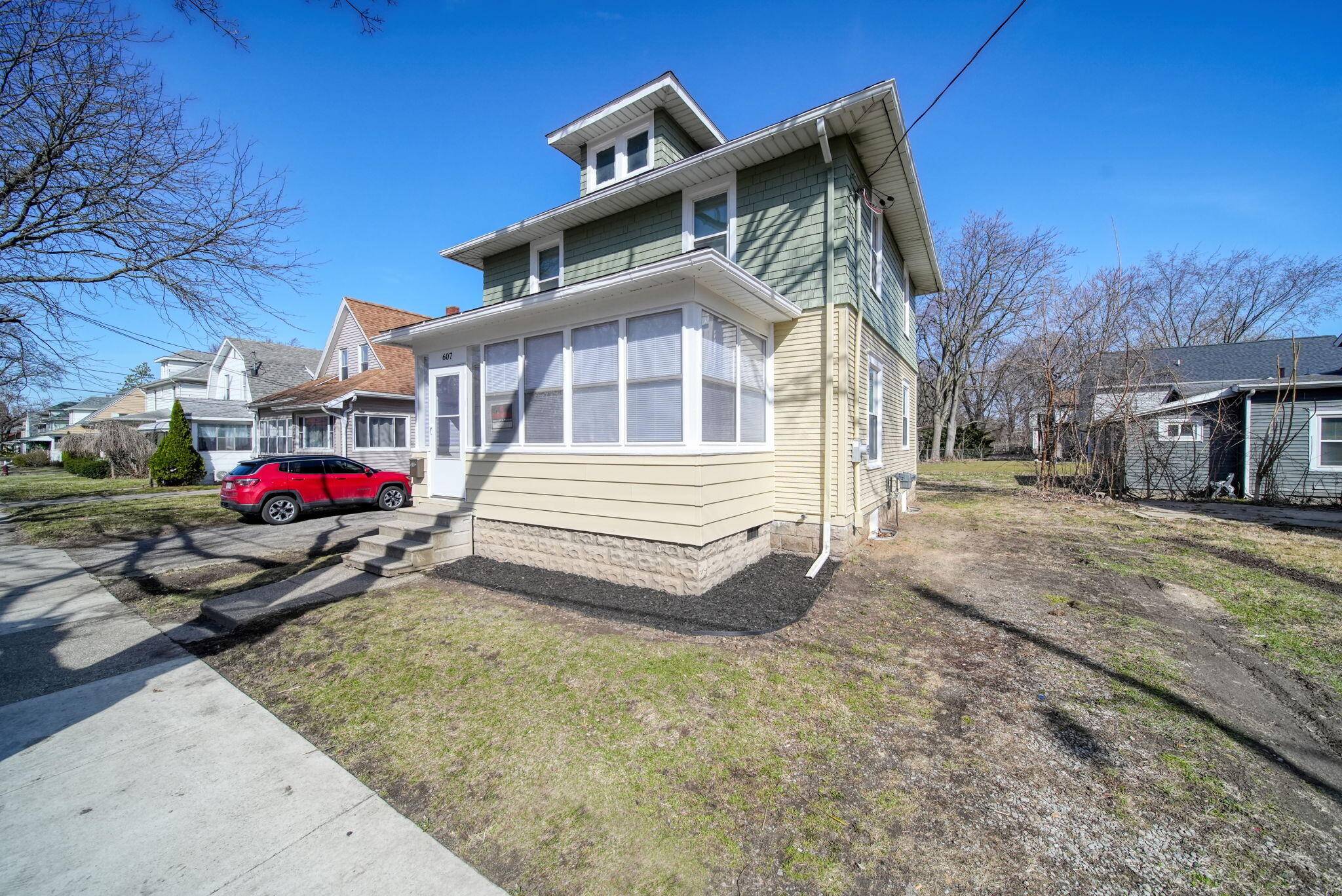 Jackson, MI 49202,607 Edgewood Street