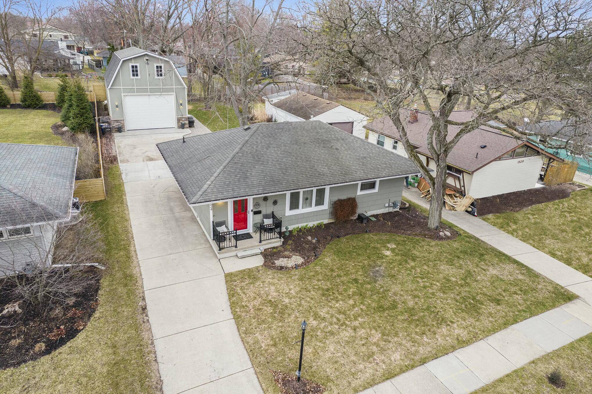 Ann Arbor, MI 48103,1524 Creal Crescent